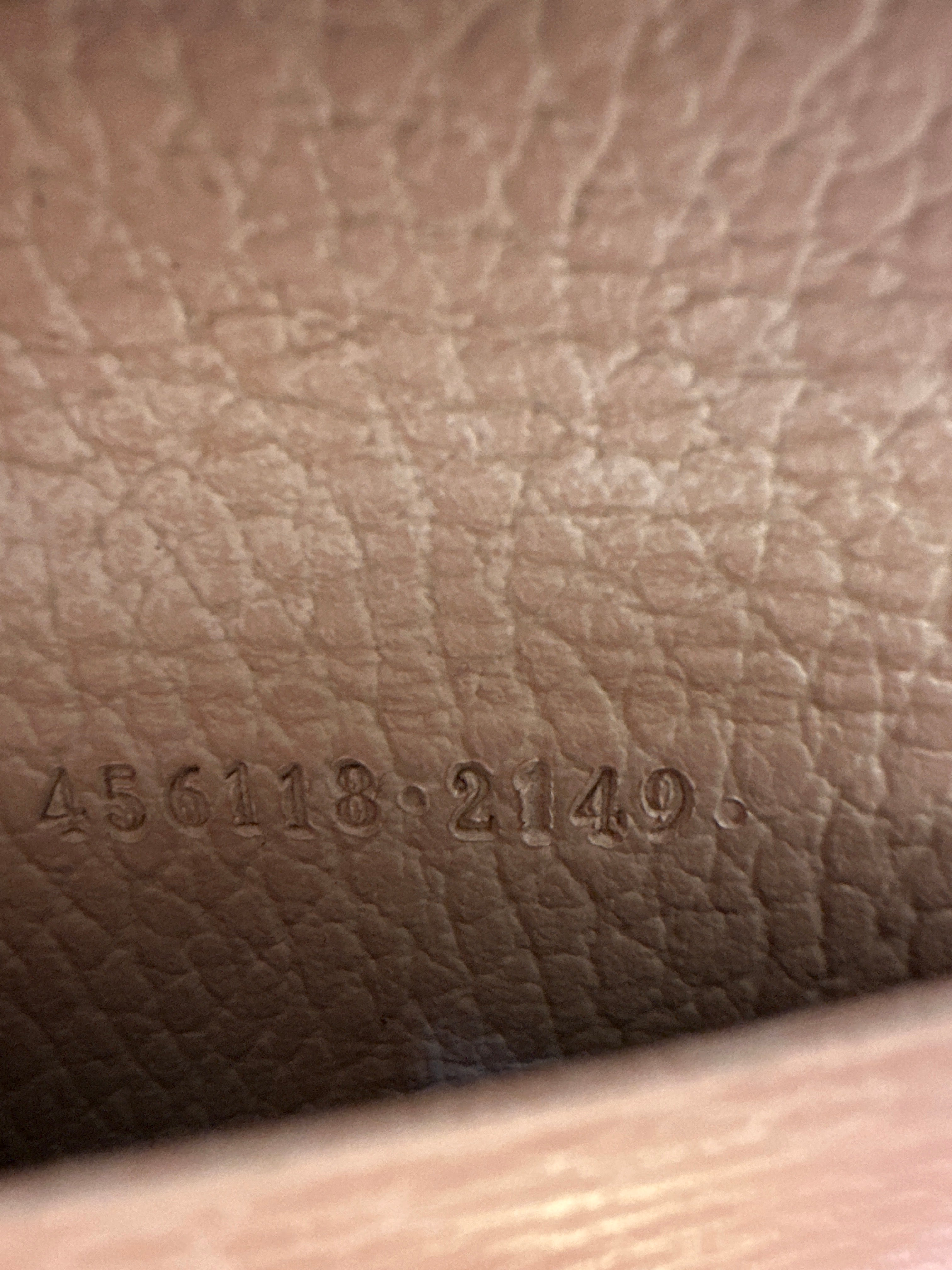 Gucci Marmont 6-Key Holder