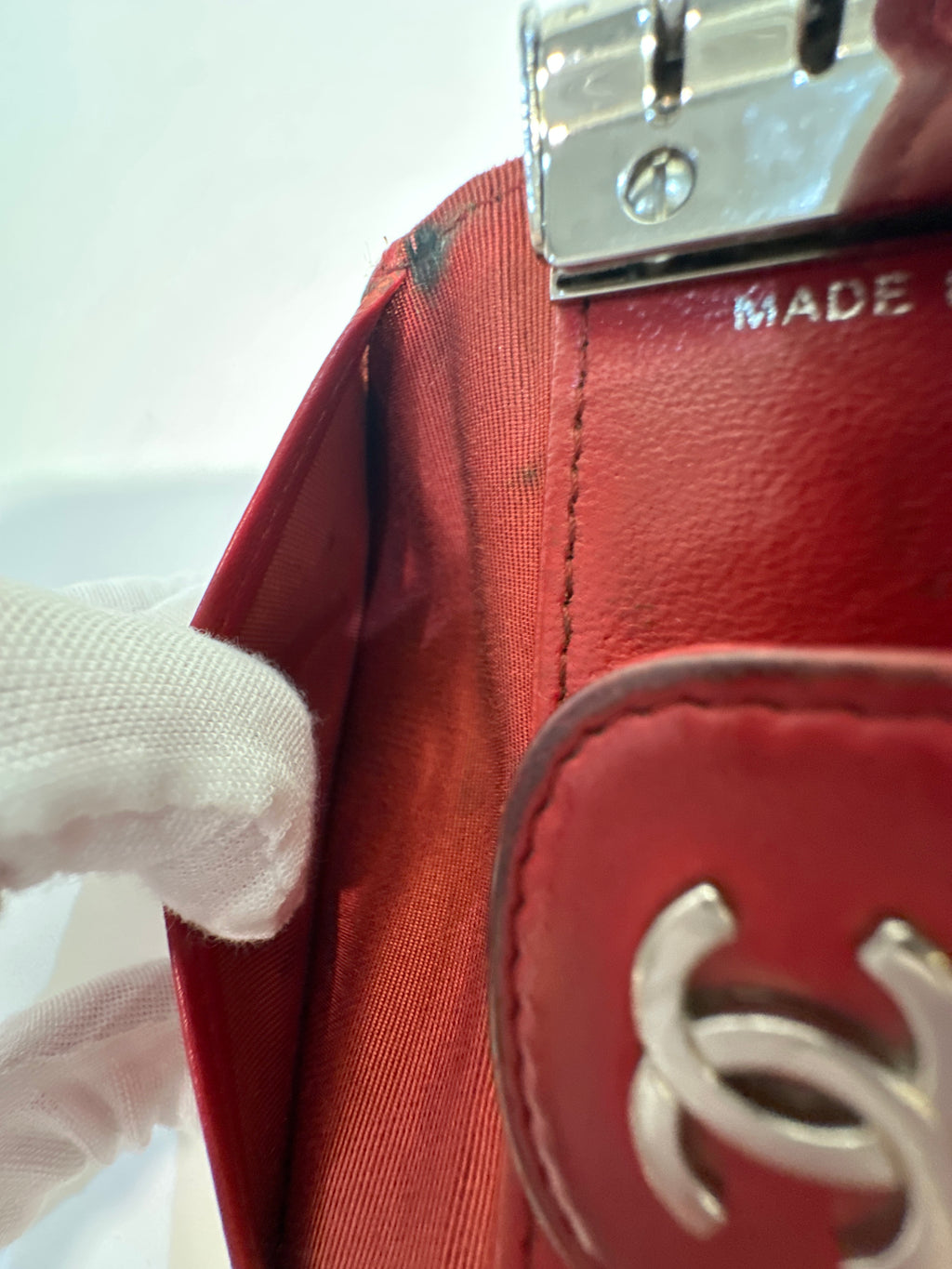 Chanel Caviar 6-Key Holder