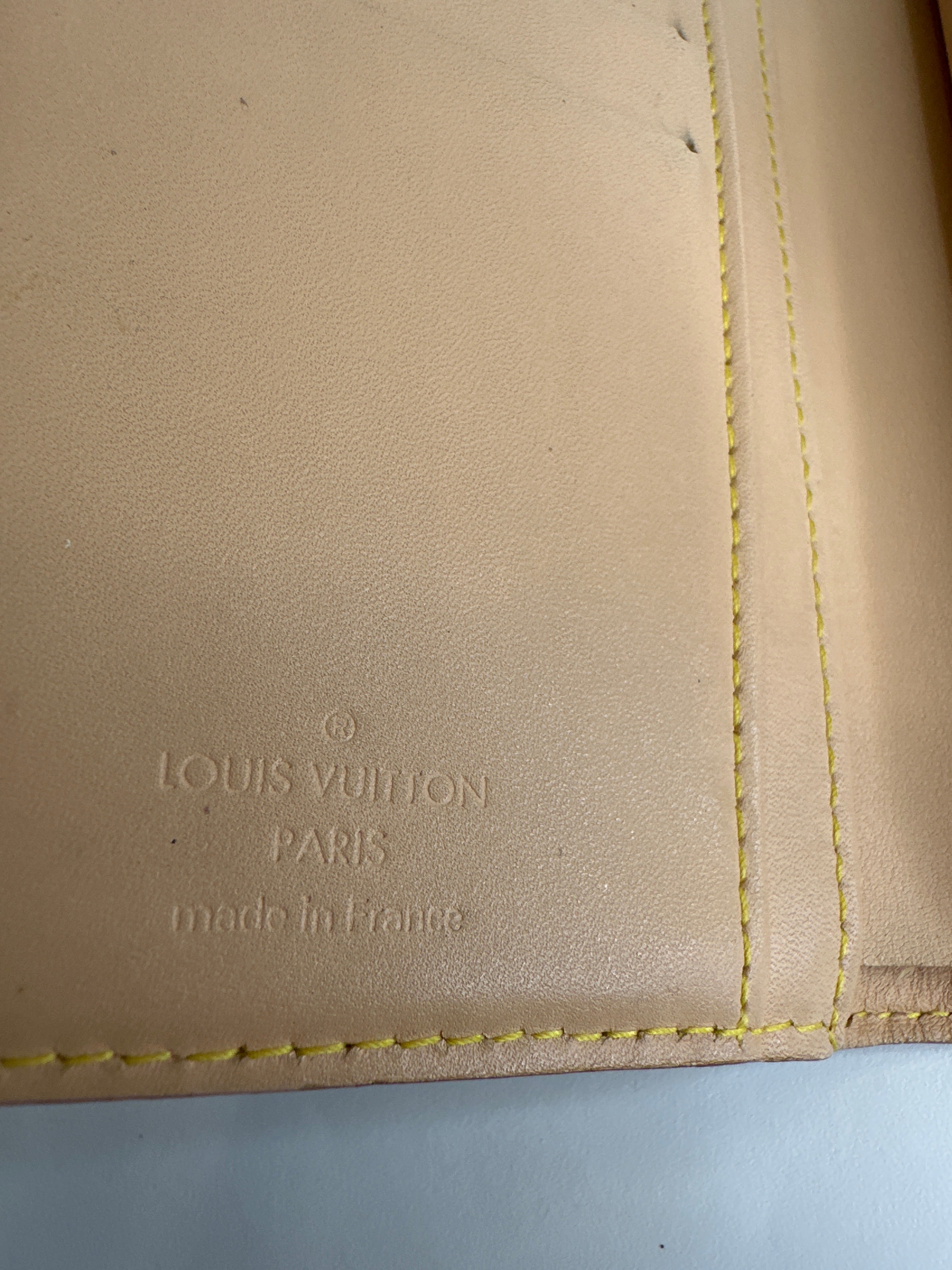 Vintage Louis Vuitton x Murakami Multicolor Kisslock Wallet – Rare & Highly Sought-After Print