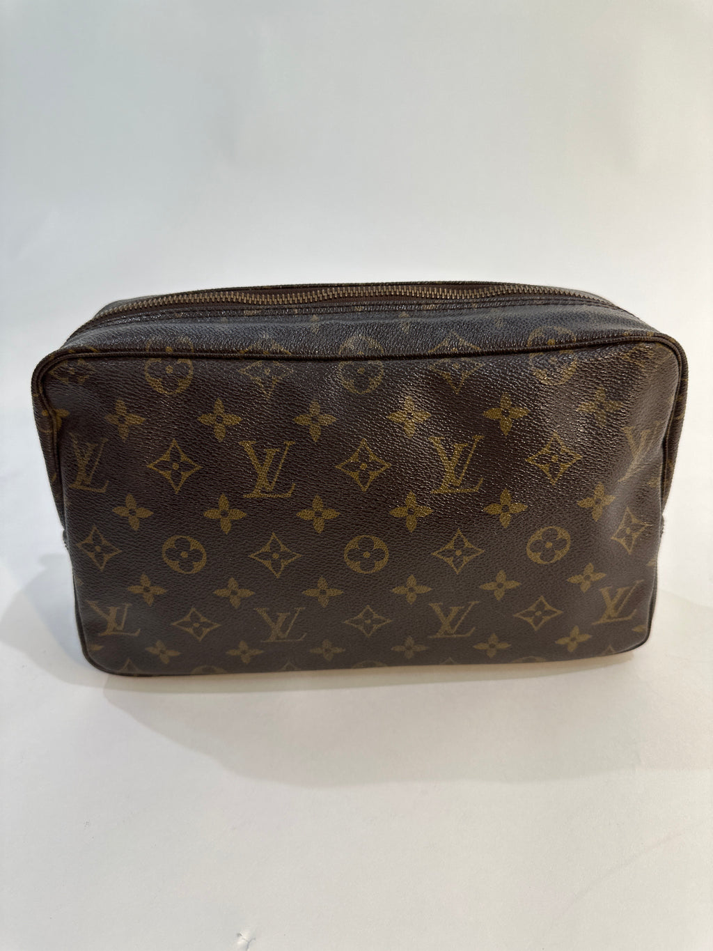 Vintage Louis Vuitton Trousse 28 with COA