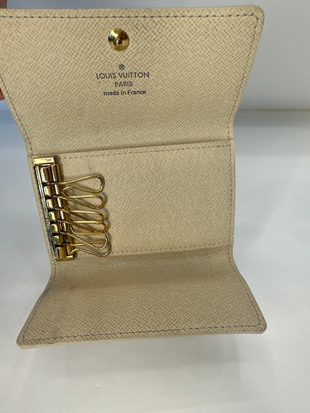 Louis Vuitton Damier Azur 6 Ring Key Case