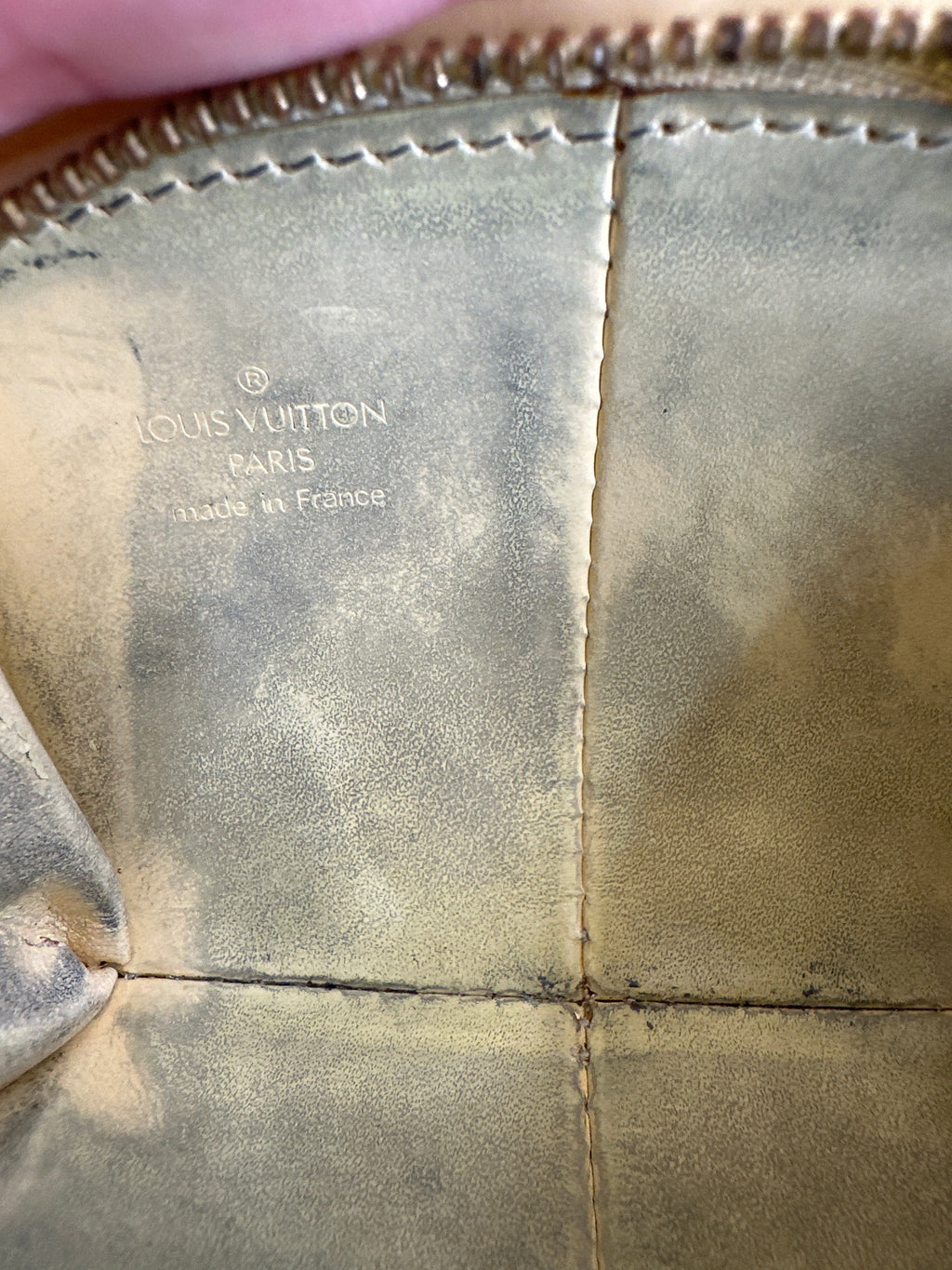 Vintage Louis Vuitton epi leather wallet