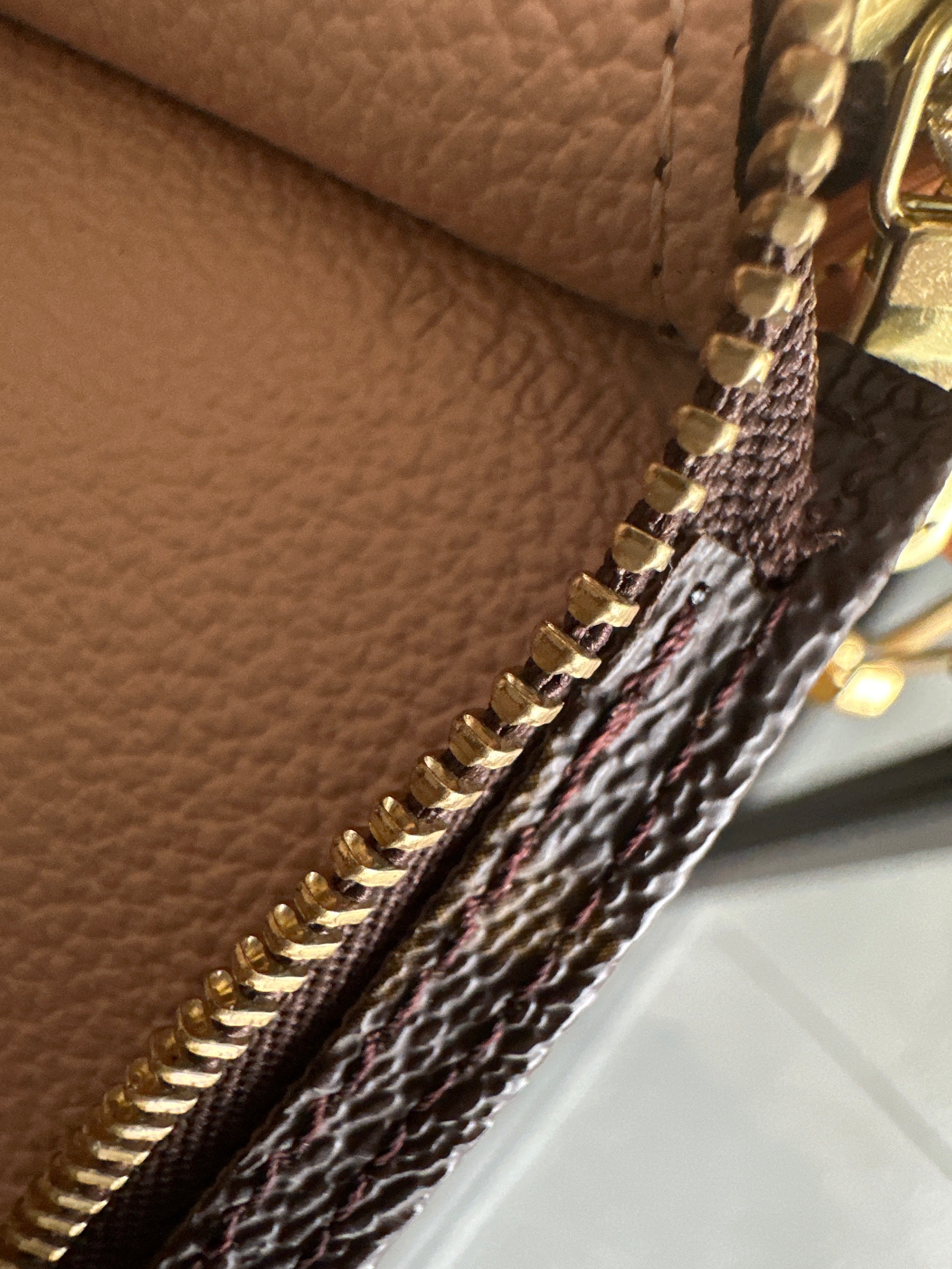 Louis Vuitton Pochette Accessory Pouch, Monogram with dustbag 2001