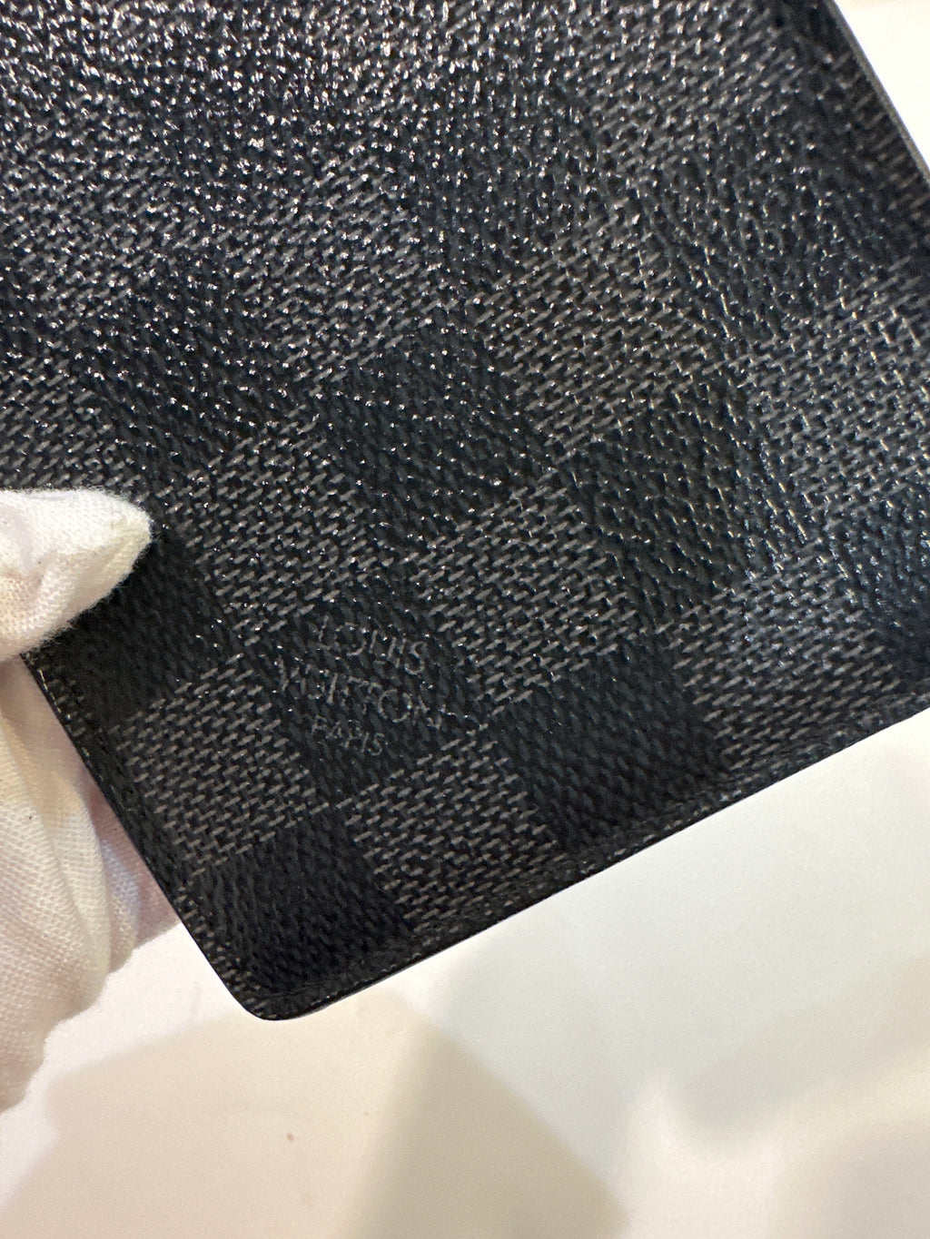 Damier Louis Vuitton Wallet