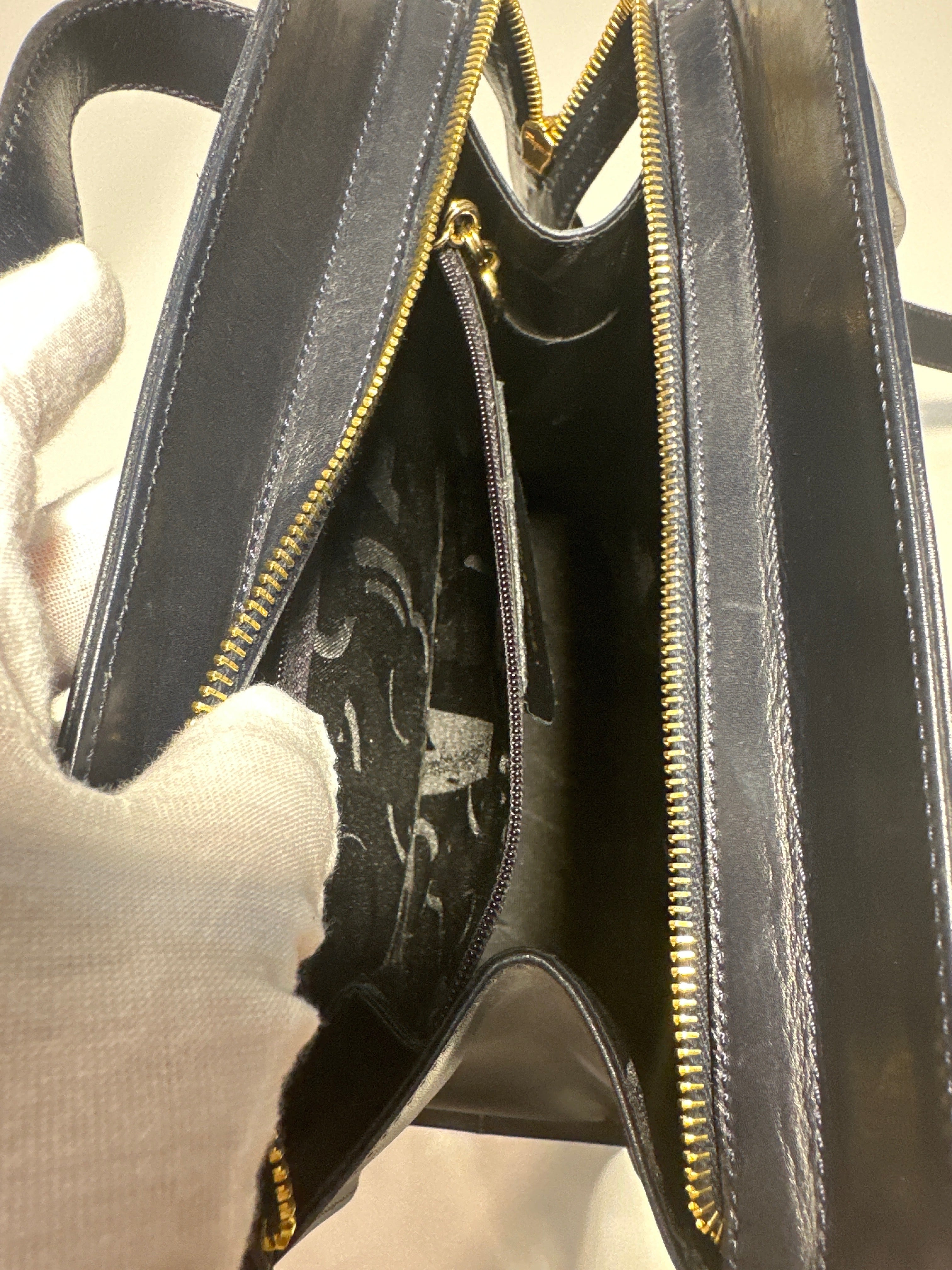 Vintage Salvatore Ferragamo Navy Blue Vala Purse