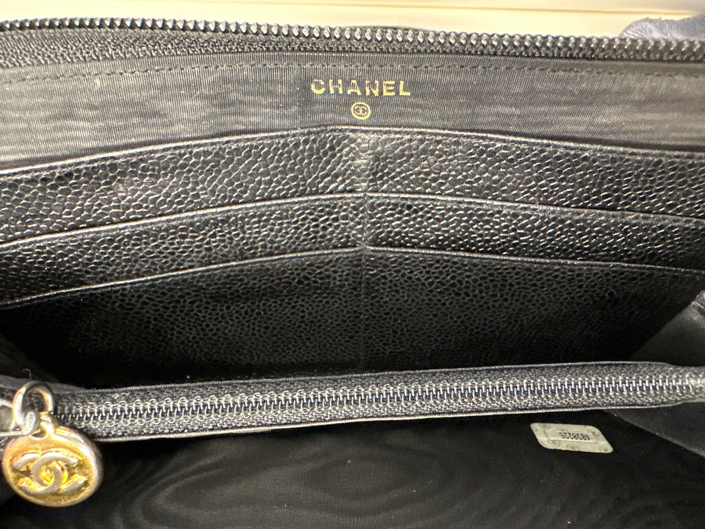 Vintage Chanel CC Wallet zip around
