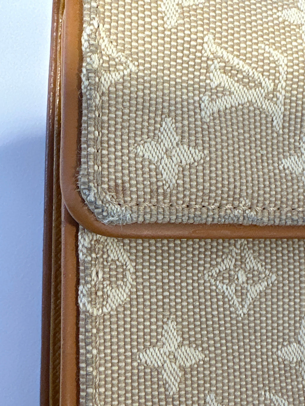 Vintage Louis Vuitton Monogram Tri-Fold Wallet Canvas Leather Beige