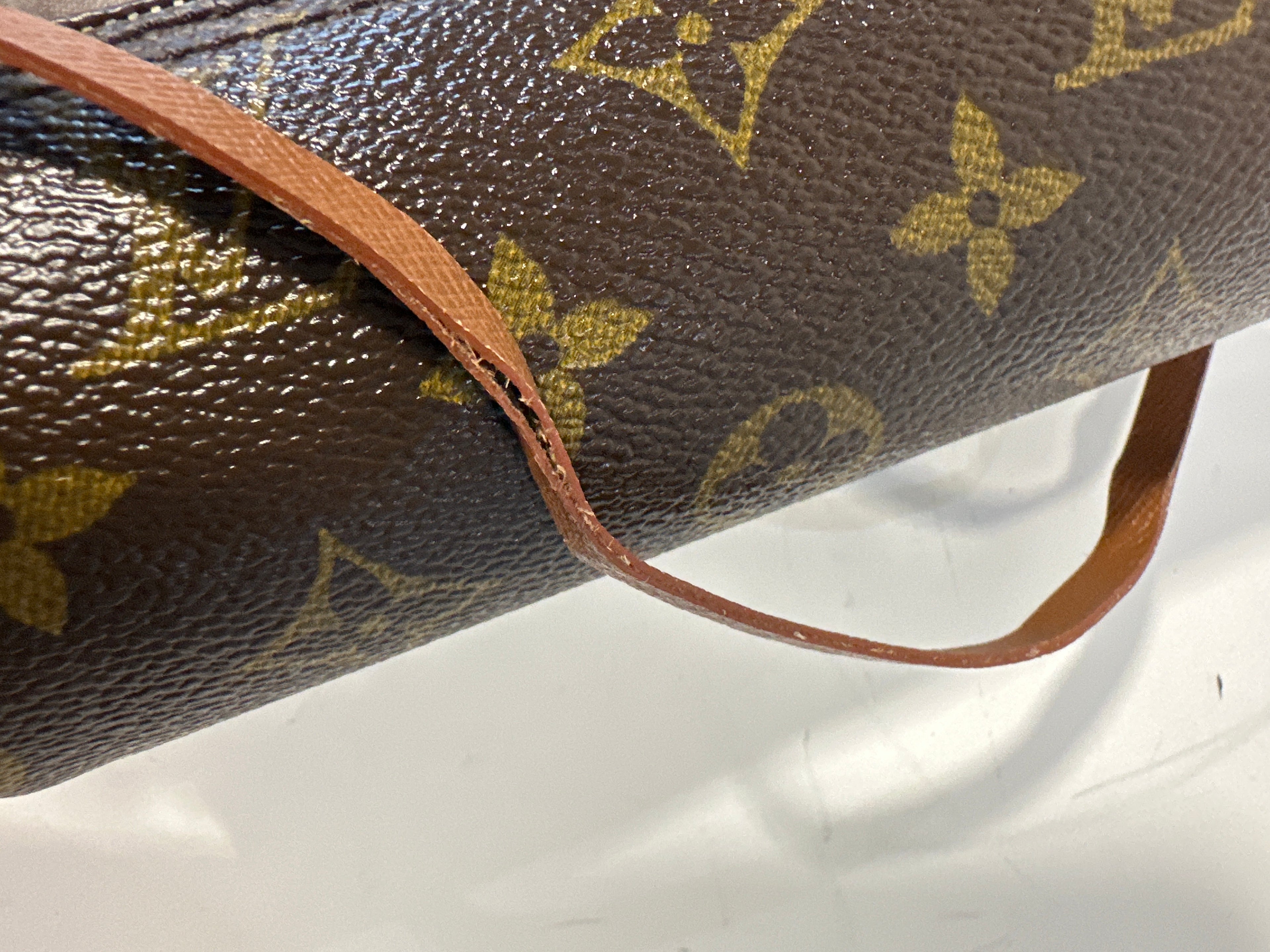 Vintage Louis Vuitton Papillon Set with COA & Dust Bag