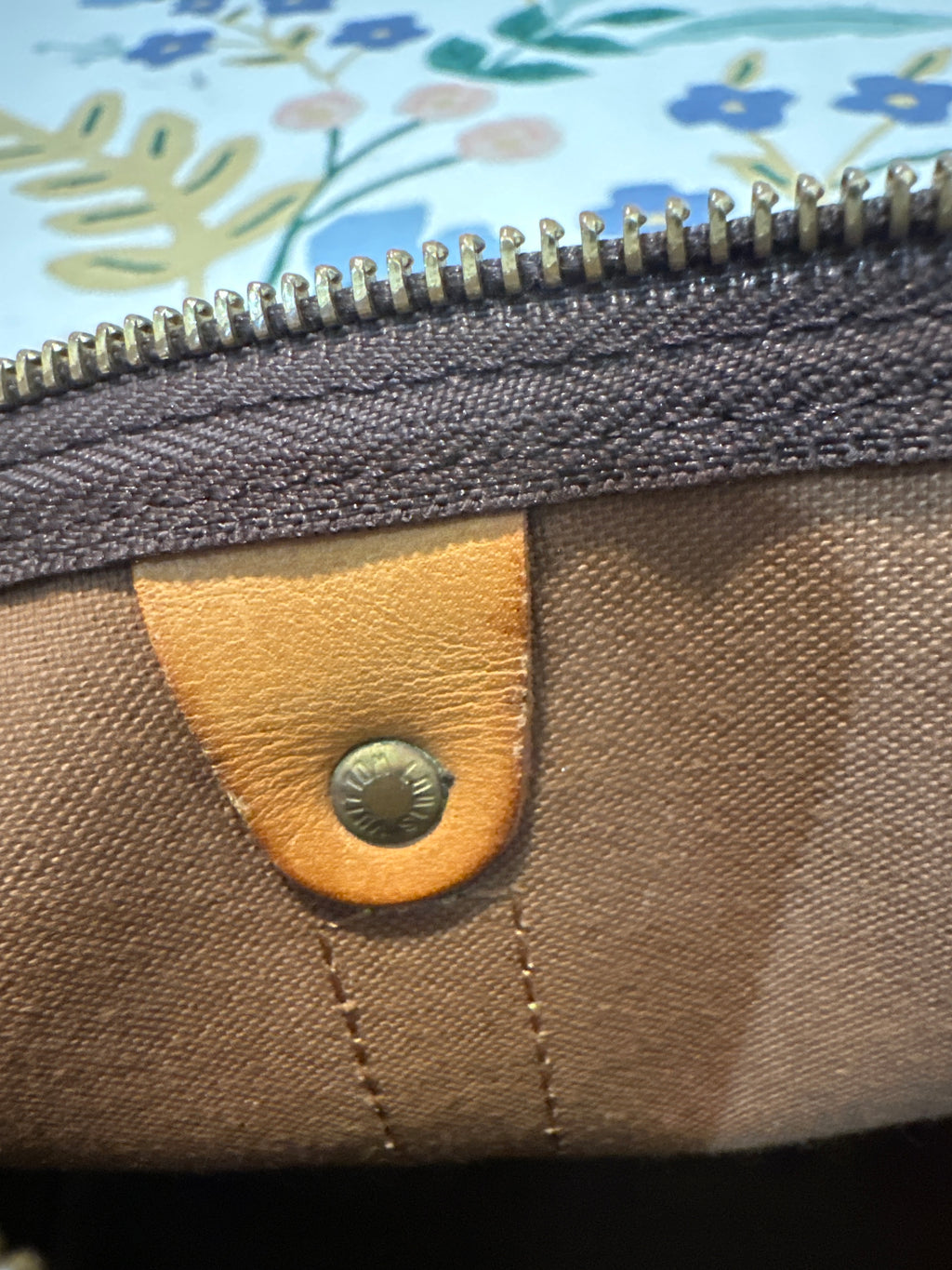 Vintage Louis Vuitton Flannery with COA