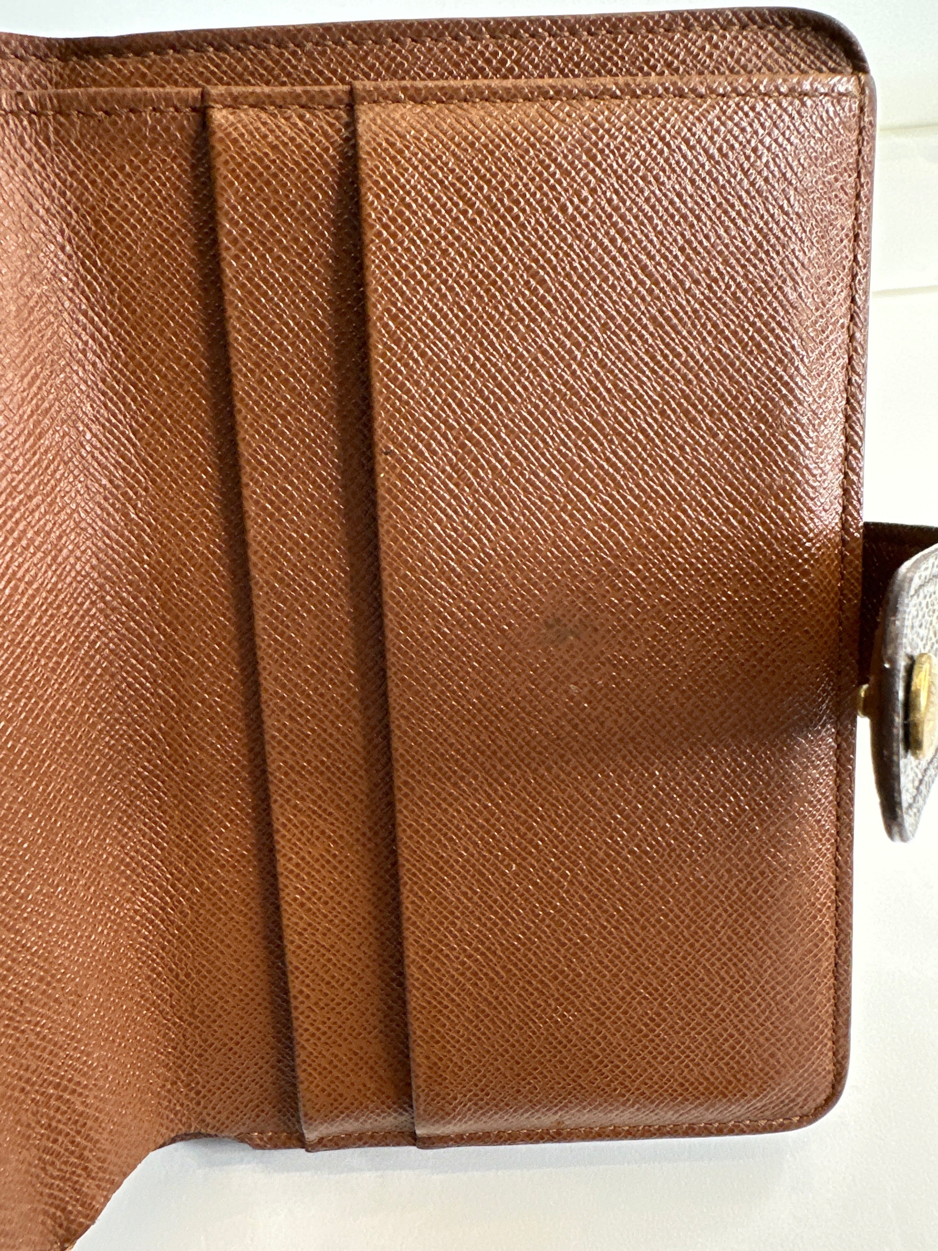 Louis Vuitton Vintage 2004 Porte-Papier Zippé Wallet