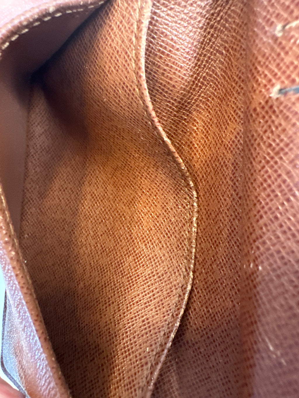 Vintage Louis Vuitton Monogram Kiss Lock Wallet