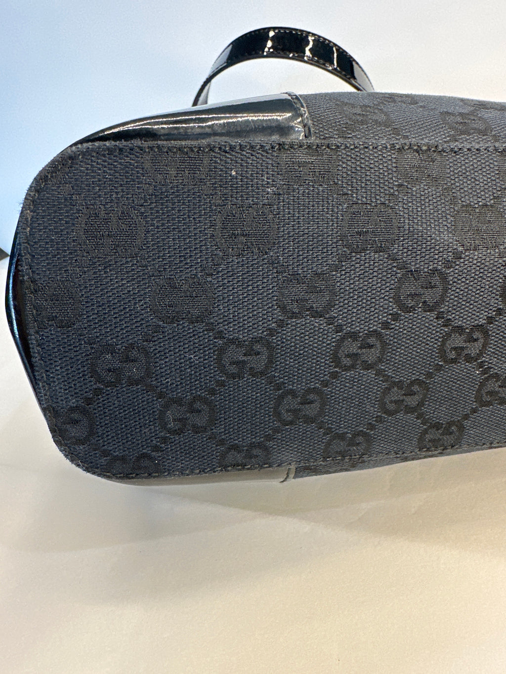 GUCCI GG monogram canvas purse