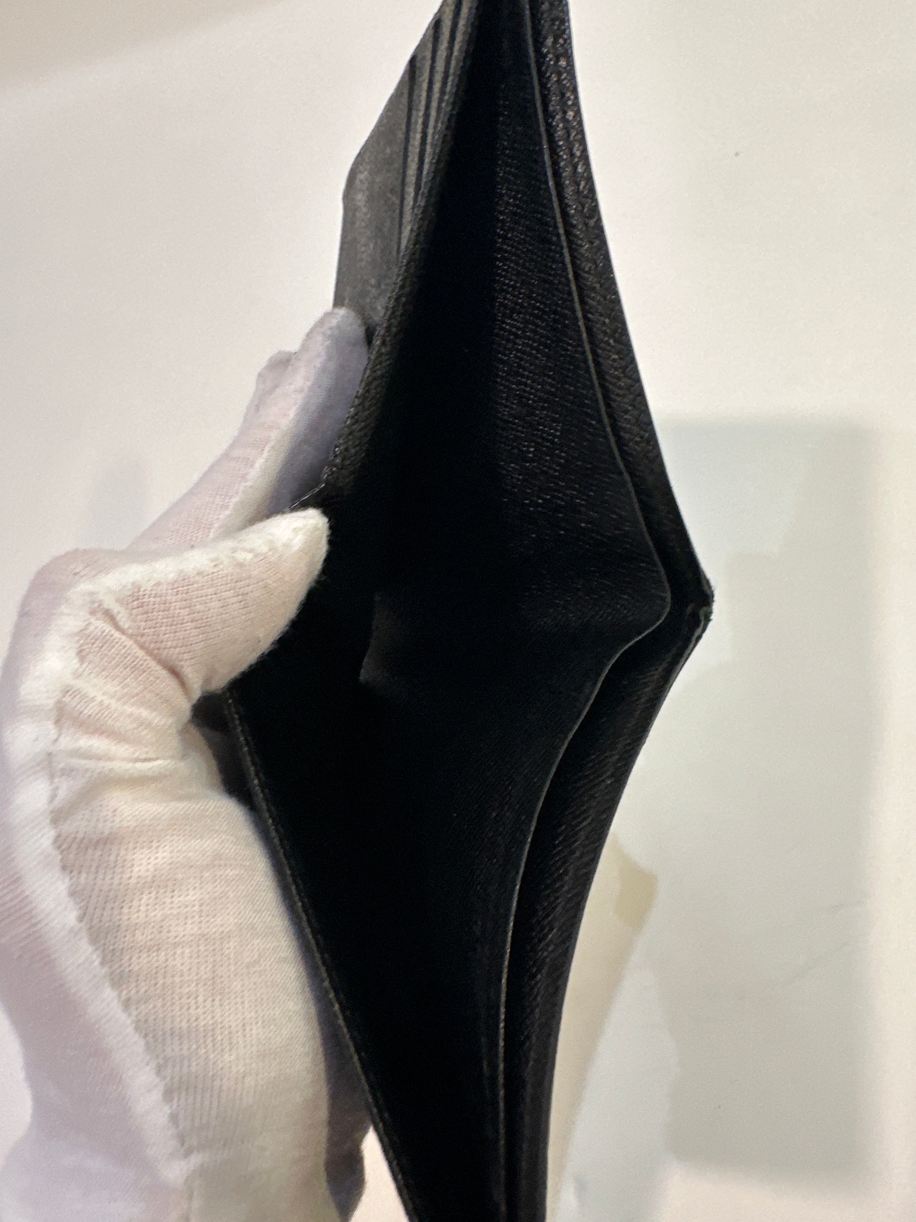 Damier Louis Vuitton Wallet