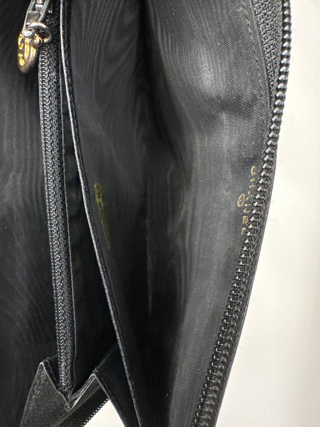 Vintage Chanel CC Wallet zip around