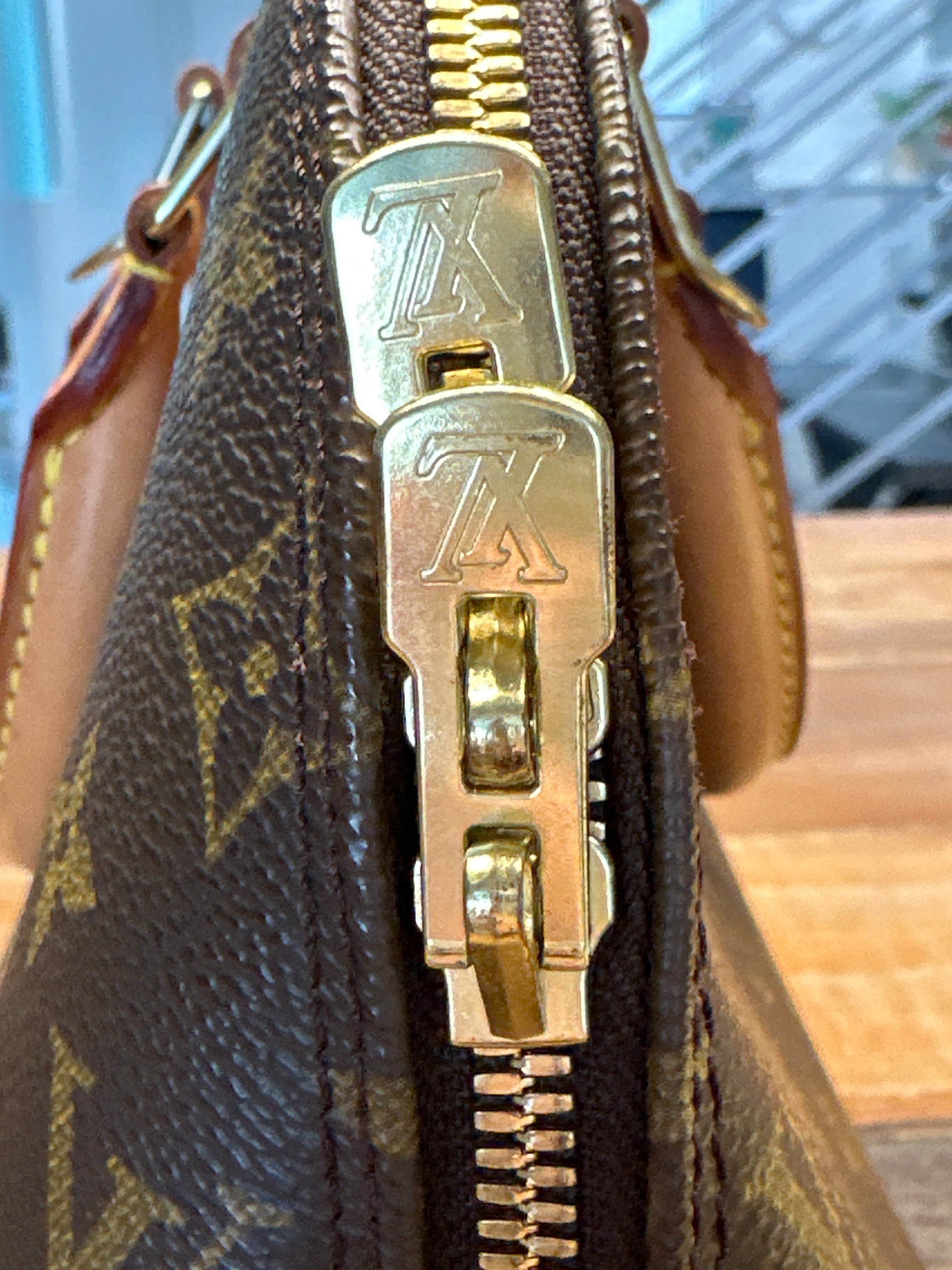 Vintage Louis Vuitton Alma with COA 2000