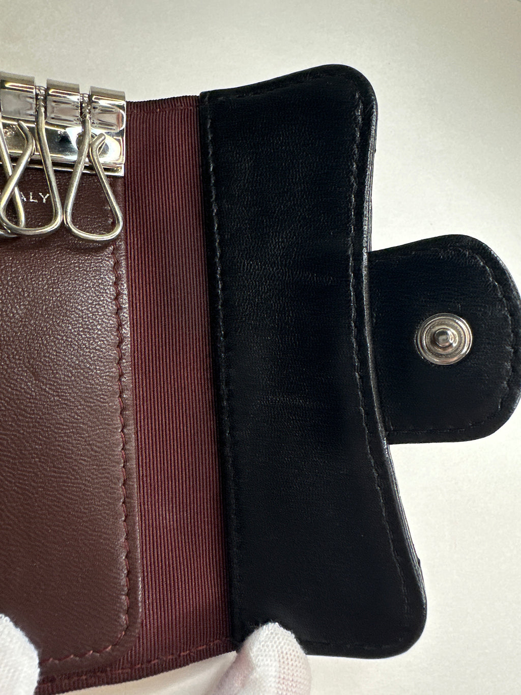 Vintage Chanel Classic Black Lambskin 6-Ring Key Holder with Silver Hardware