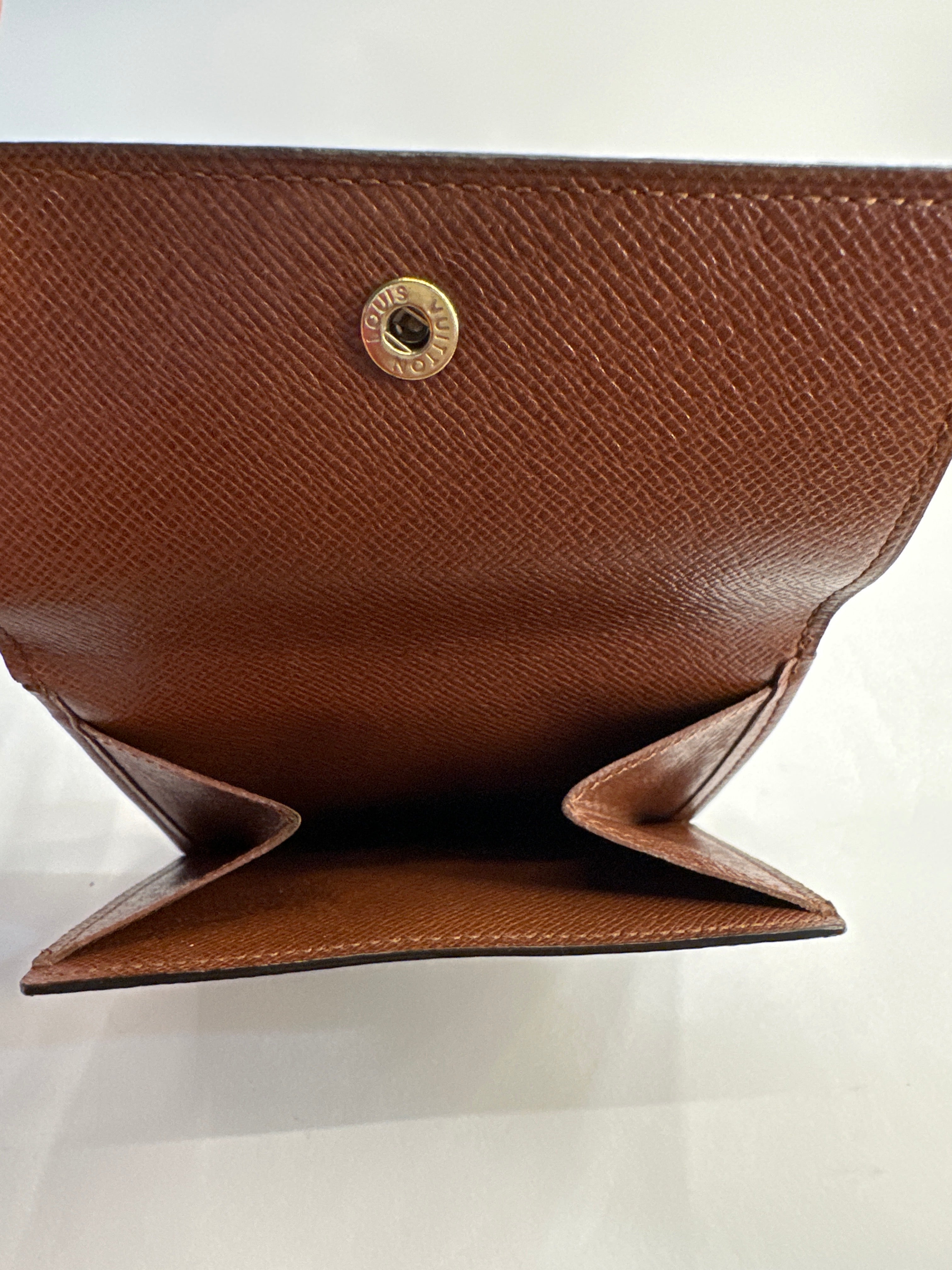 Vintage Louis Vuitton Monogram Elise Wallet