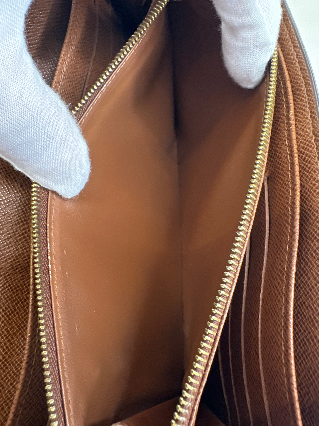 Vintage Louis Vuitton Monogram Canvas Boetie Wallet