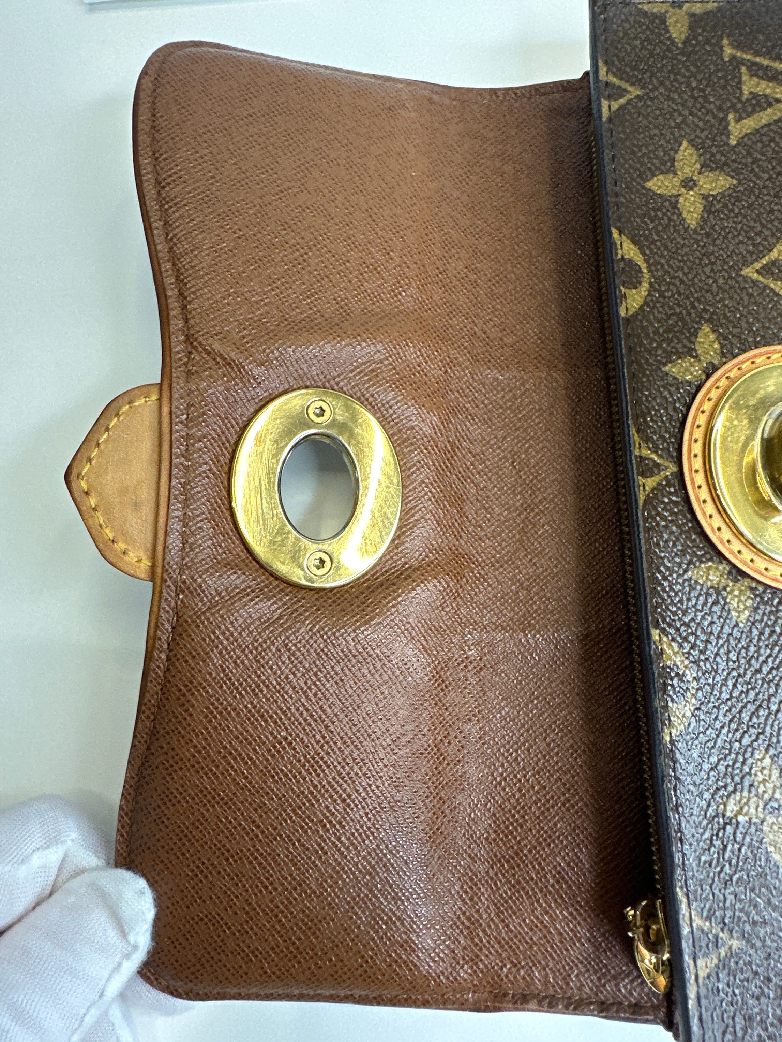 Vintage Louis Vuitton Monogram Canvas Boetie Wallet