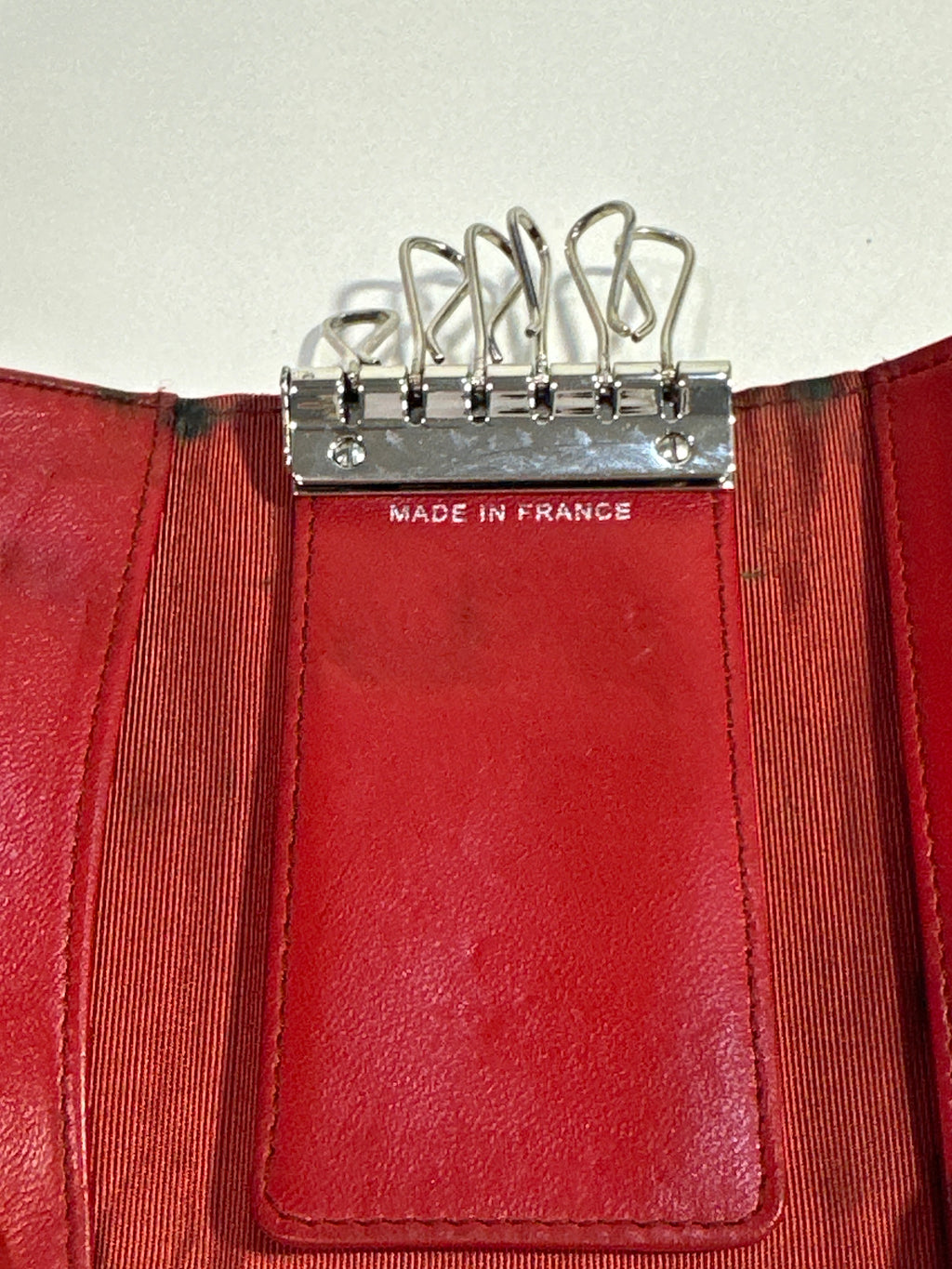 Chanel Caviar 6-Key Holder