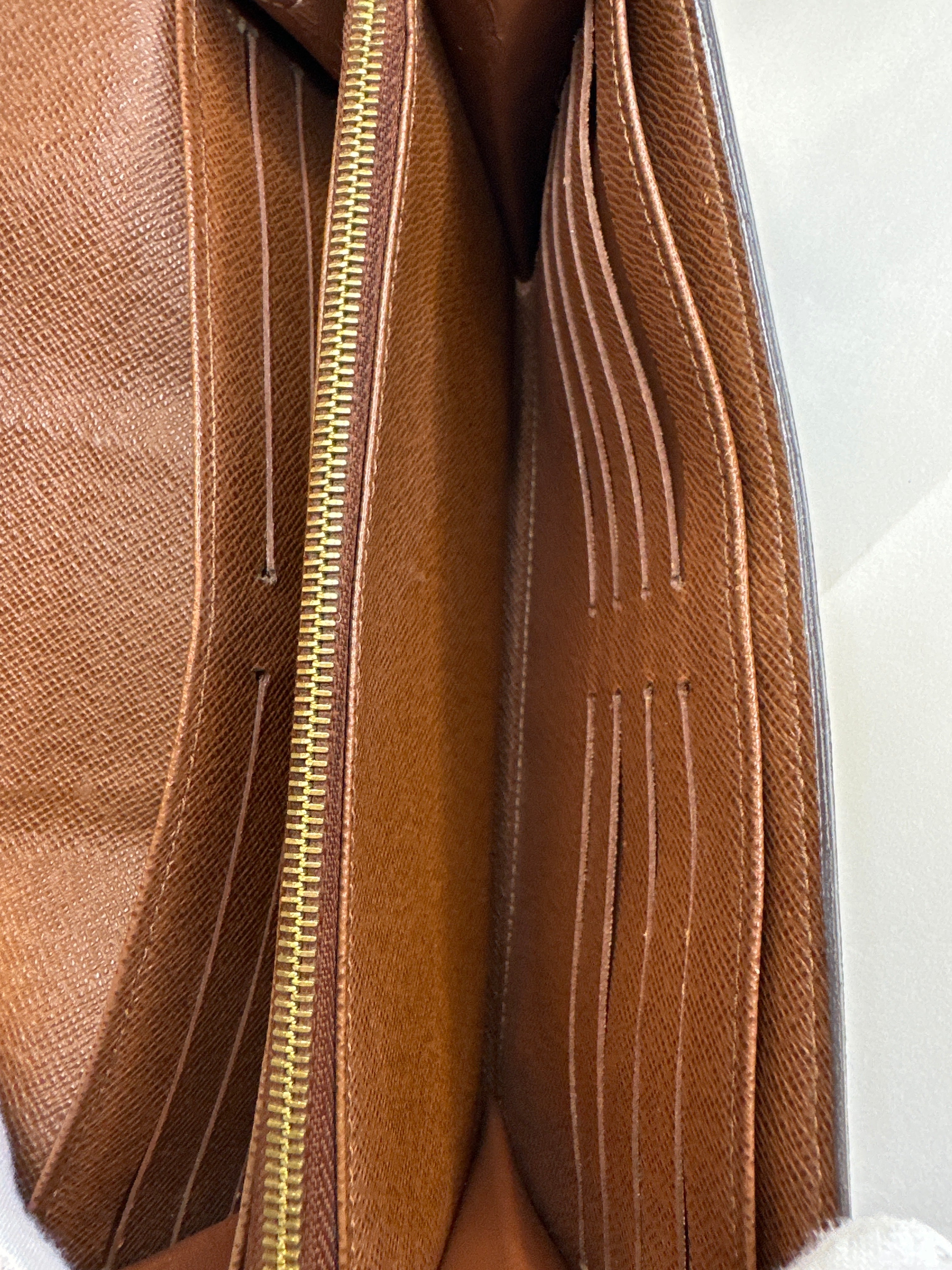 Vintage Louis Vuitton Monogram Canvas Boetie Wallet