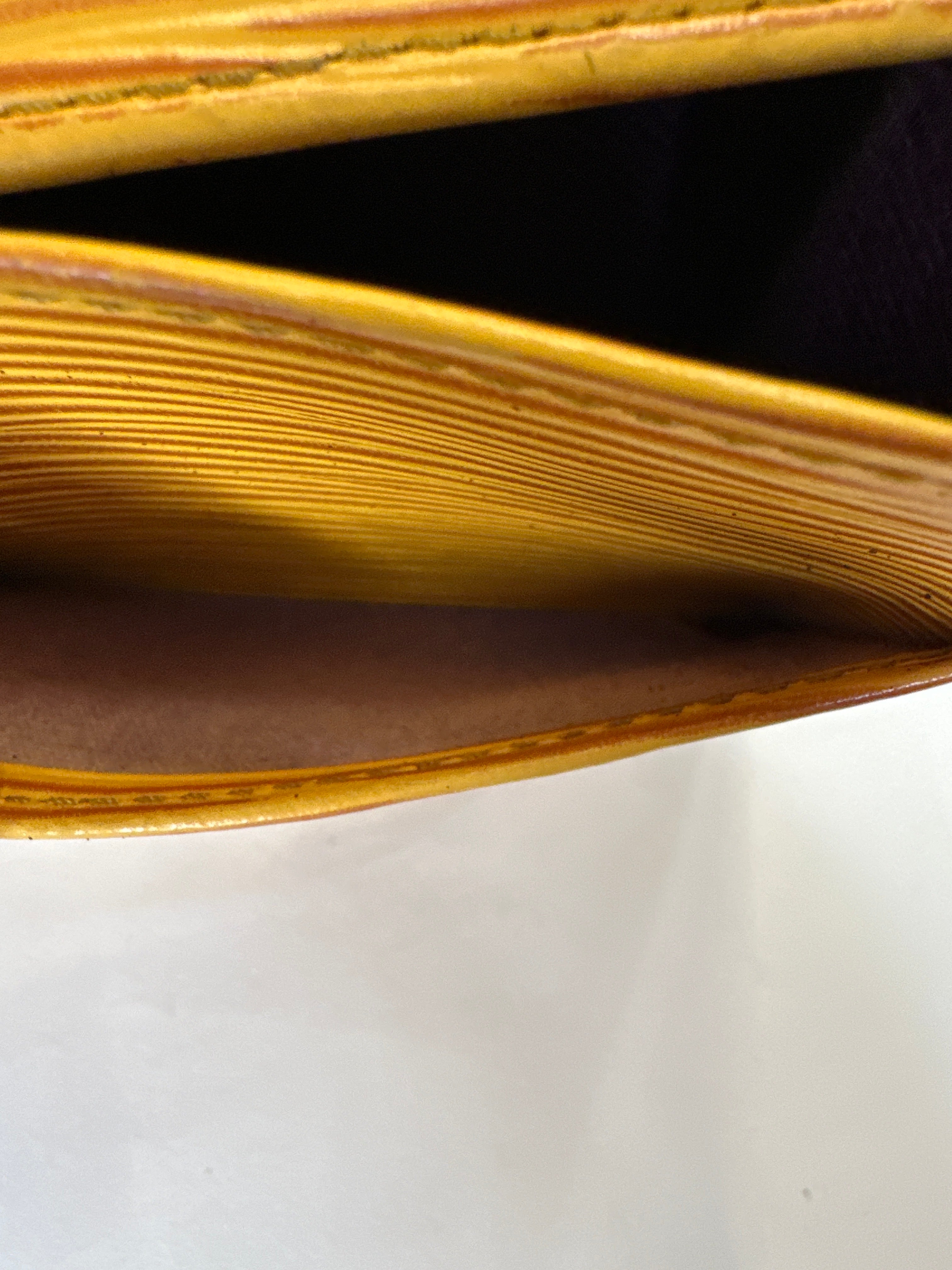 Vintage Louis Vuitton Long Wallet Portefeuille Sarah leather Epi Yellow