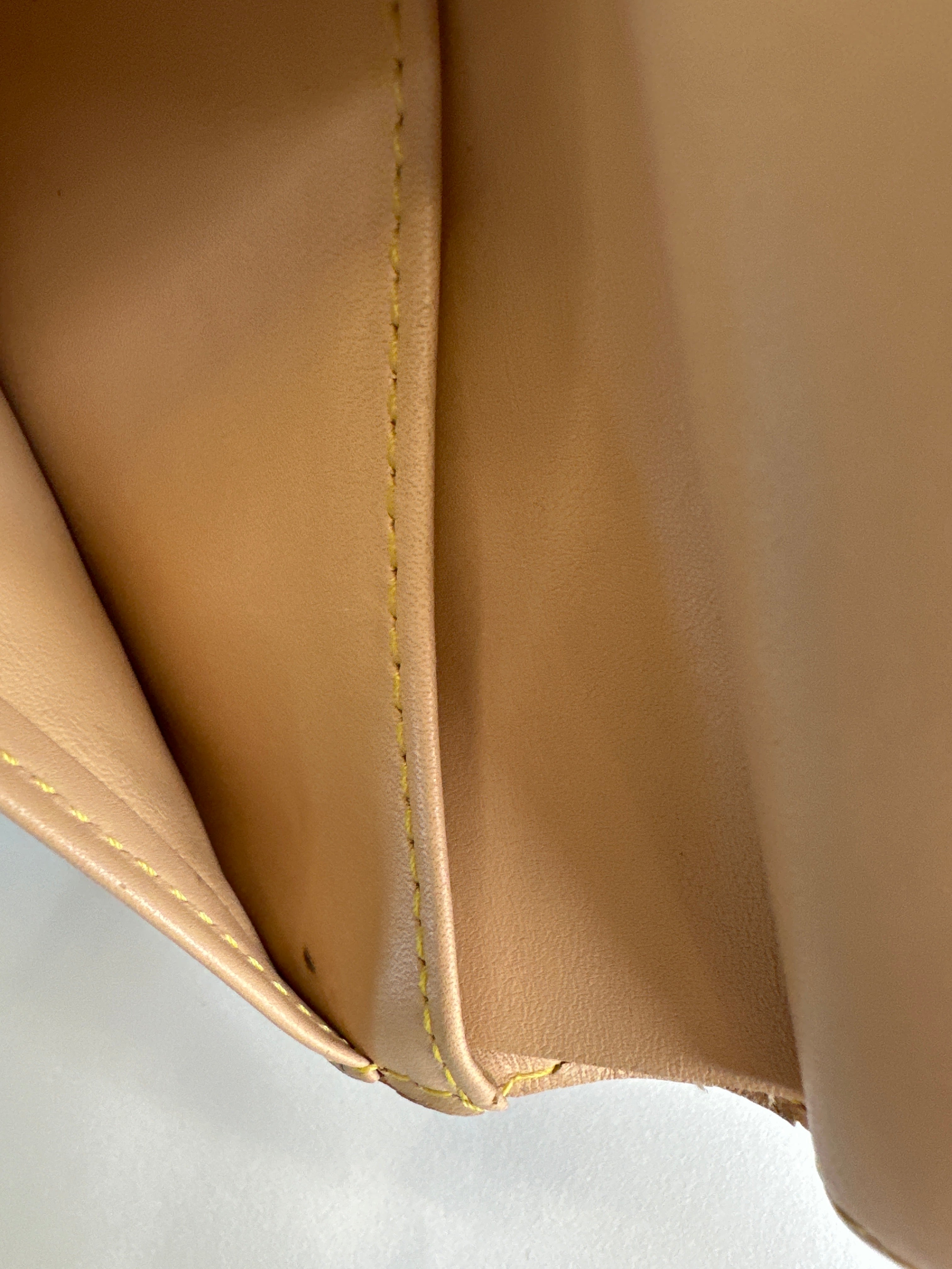 Vintage Louis Vuitton x Murakami Multicolor Kisslock Wallet – Rare & Highly Sought-After Print