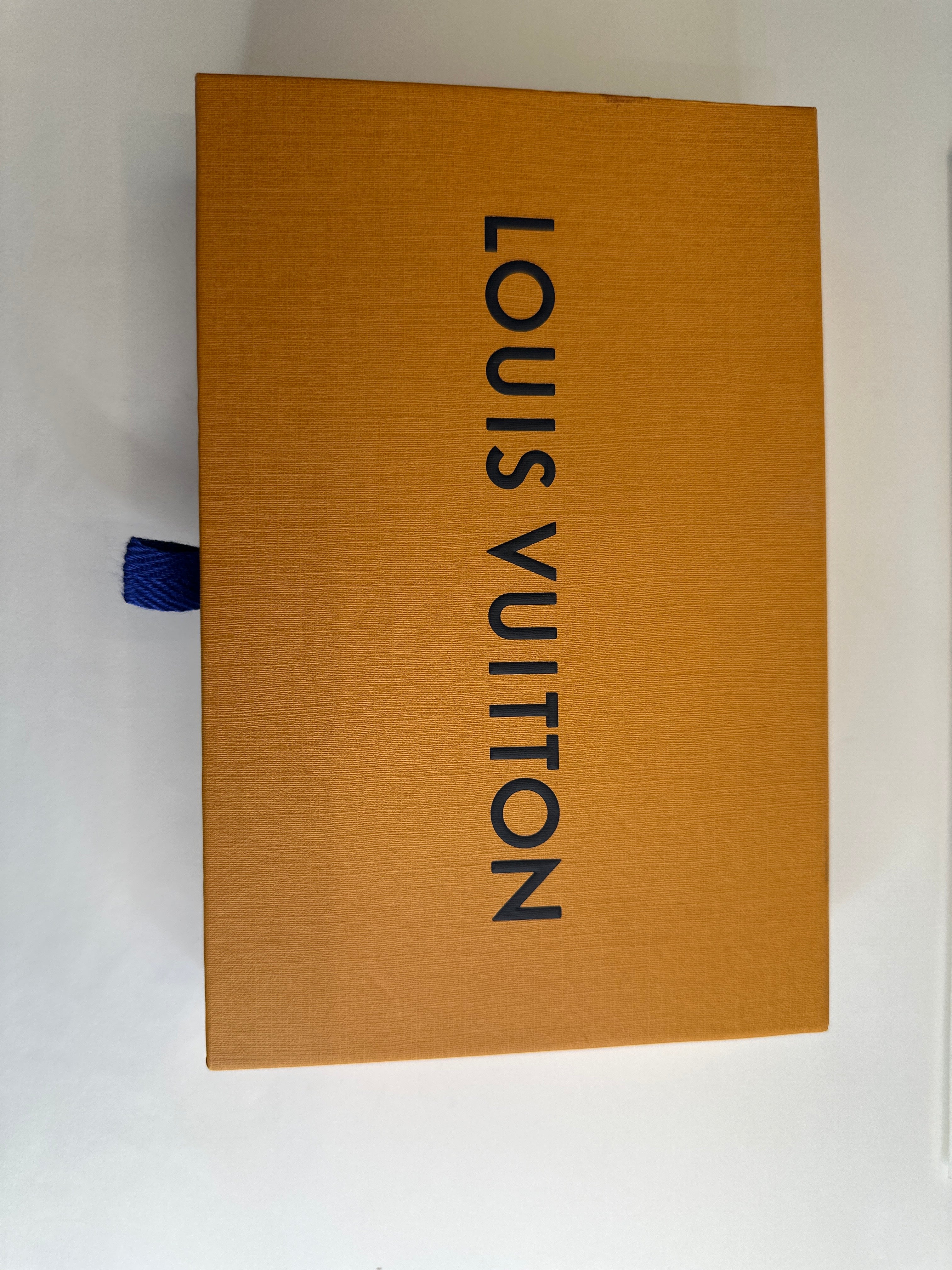 Louis Vuitton Vintage 2004 Porte-Papier Zippé Wallet