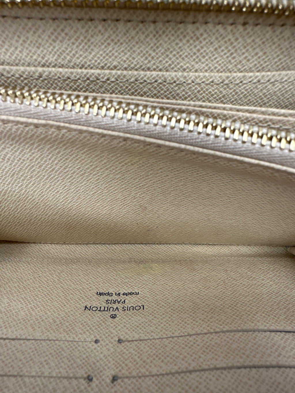 Louis Vuitton Damier Azur Zippy Wallet 2012 - with authentication card