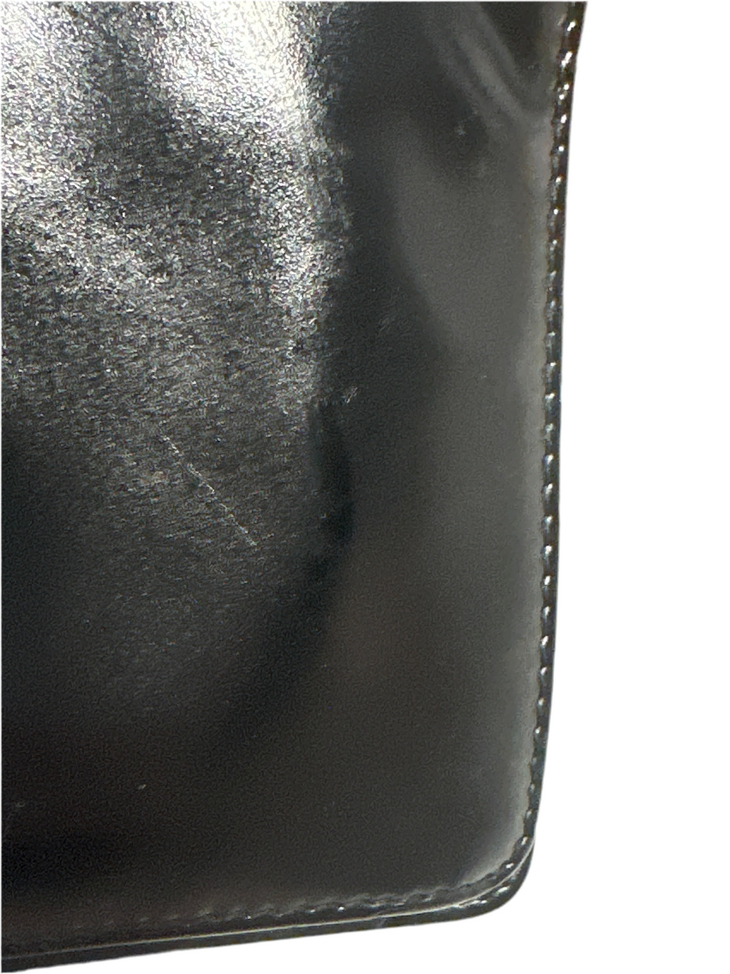 Vintage CHANEL CC Logo Patent Leather Camellia Flower Wallet