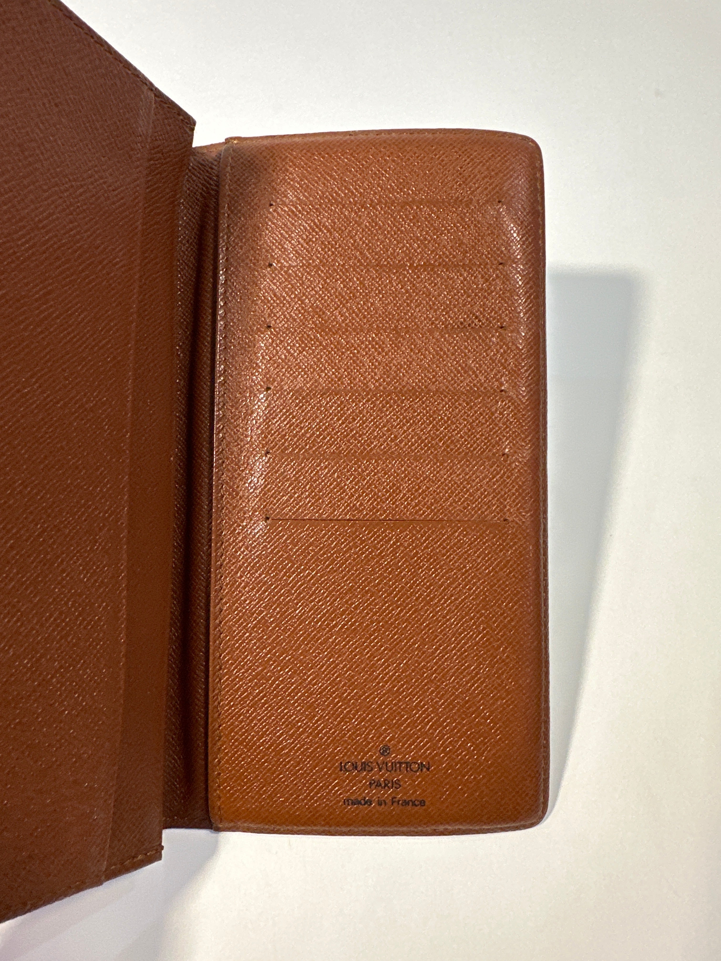 Vintage Louis Vuitton Authentic Wallet/Billfold Monogram 2002