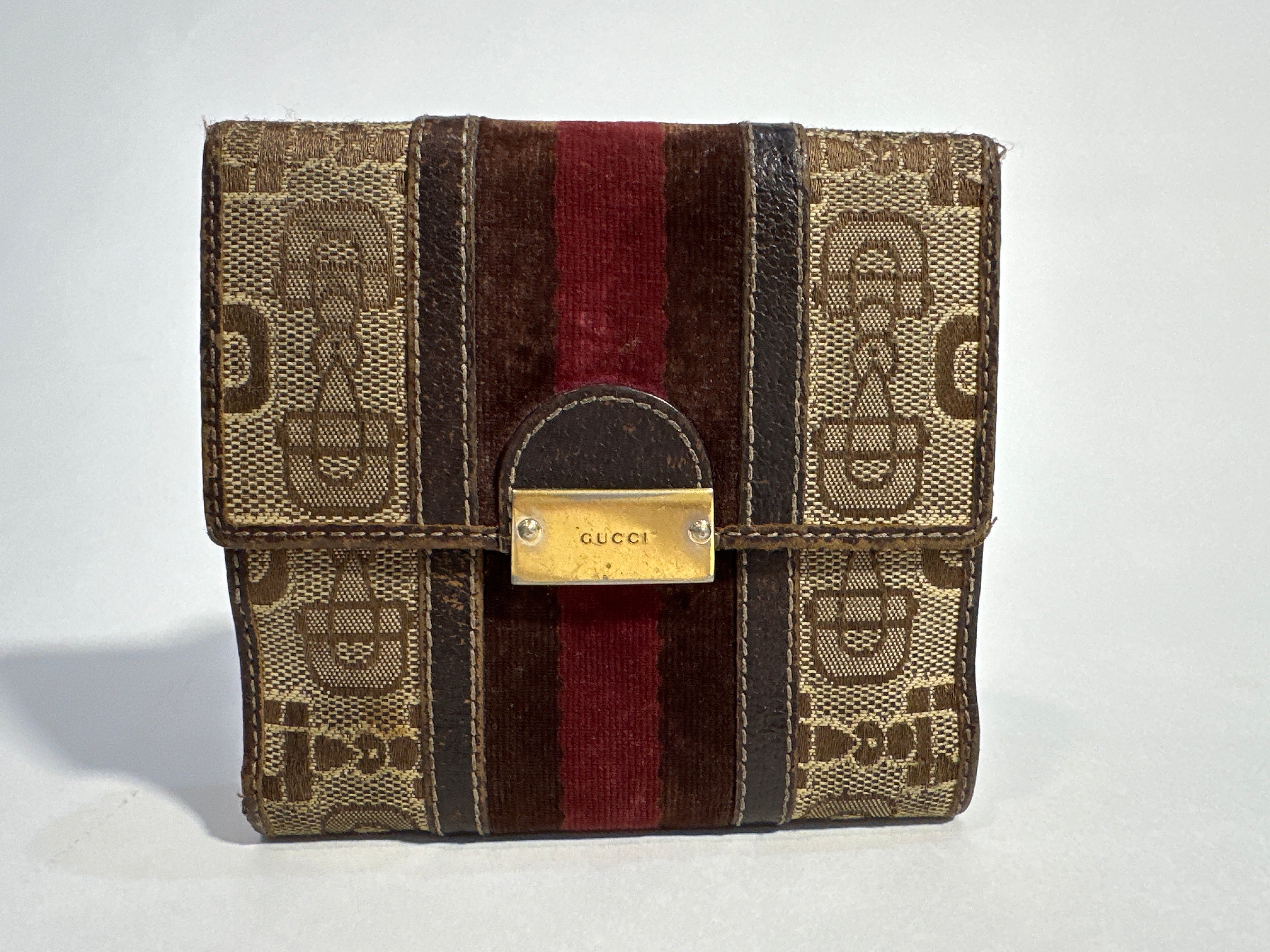 Rare Vintage Gucci Horsebit Pattern Wallet