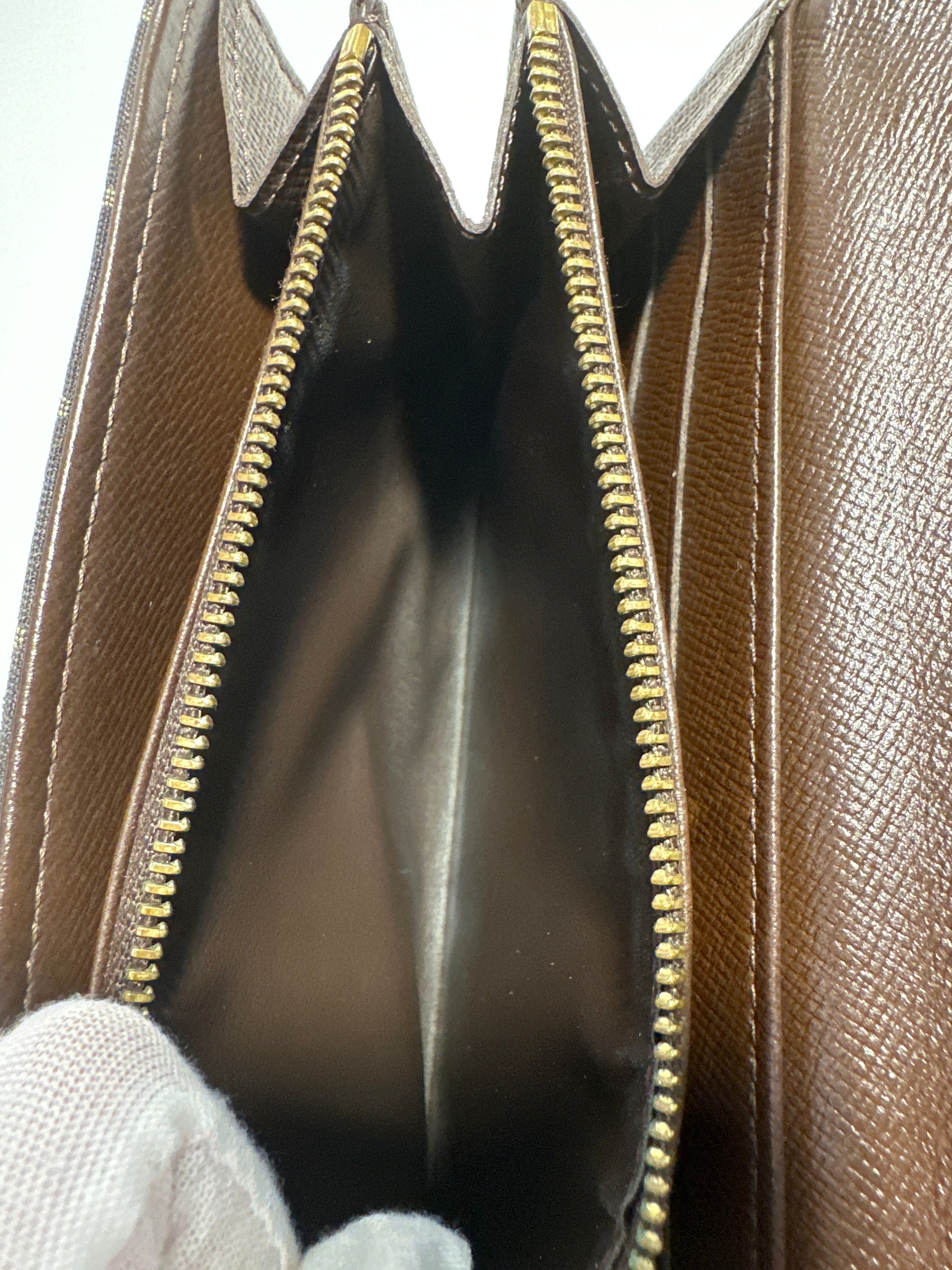 Vintage Louis Vuitton mini lin porte sarah long wallet