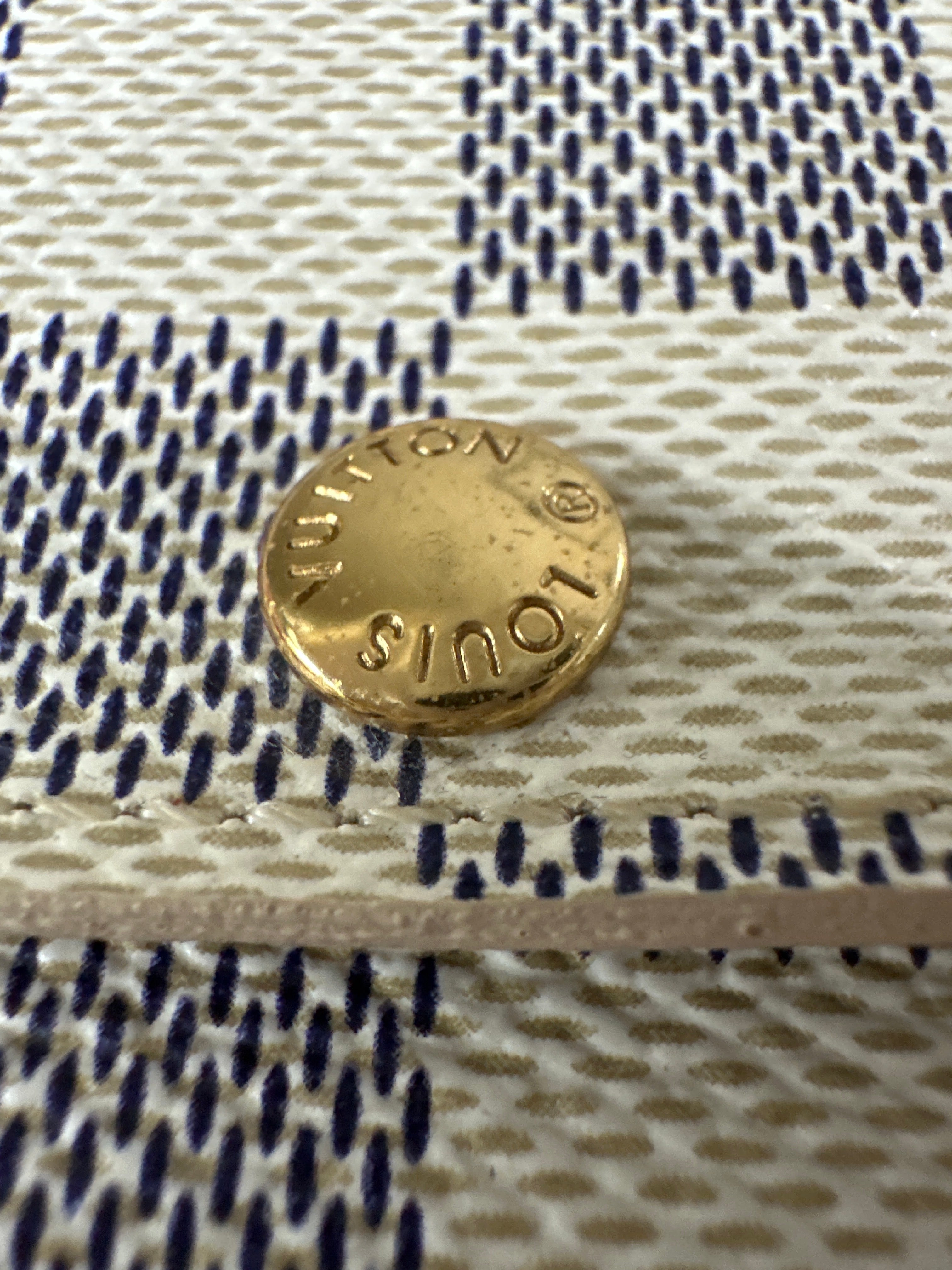 LOUIS VUITTON Damier Azur Multicles 6 Key Holder