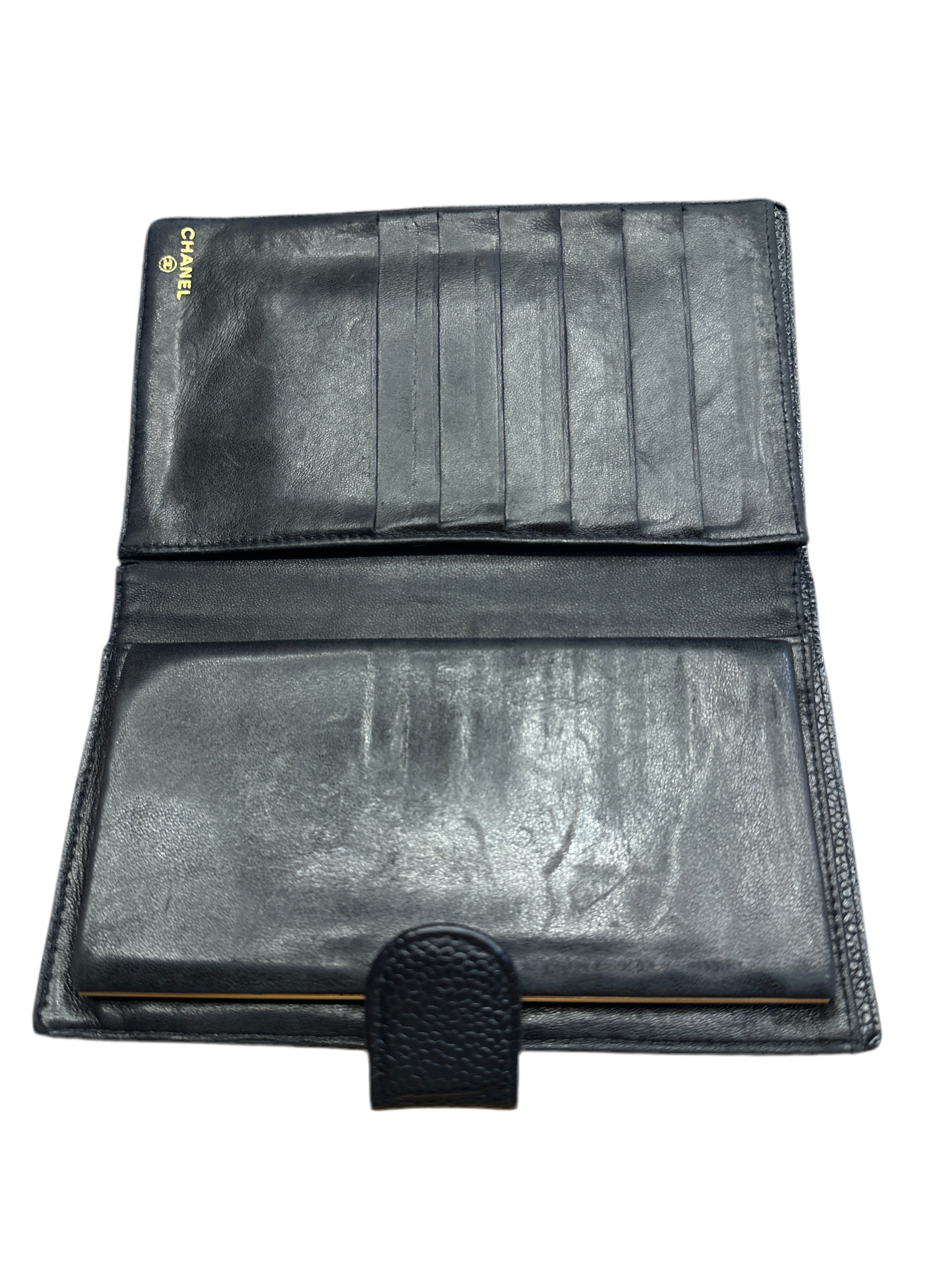 Vintage Chanel Timeless CC Caviar Wallet