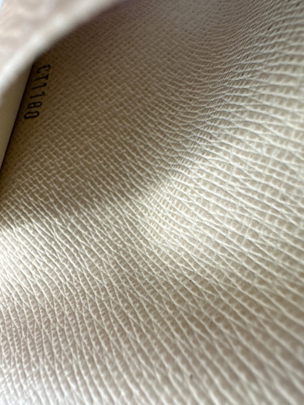 Louis Vuitton Damier Azur 6 Ring Key Case