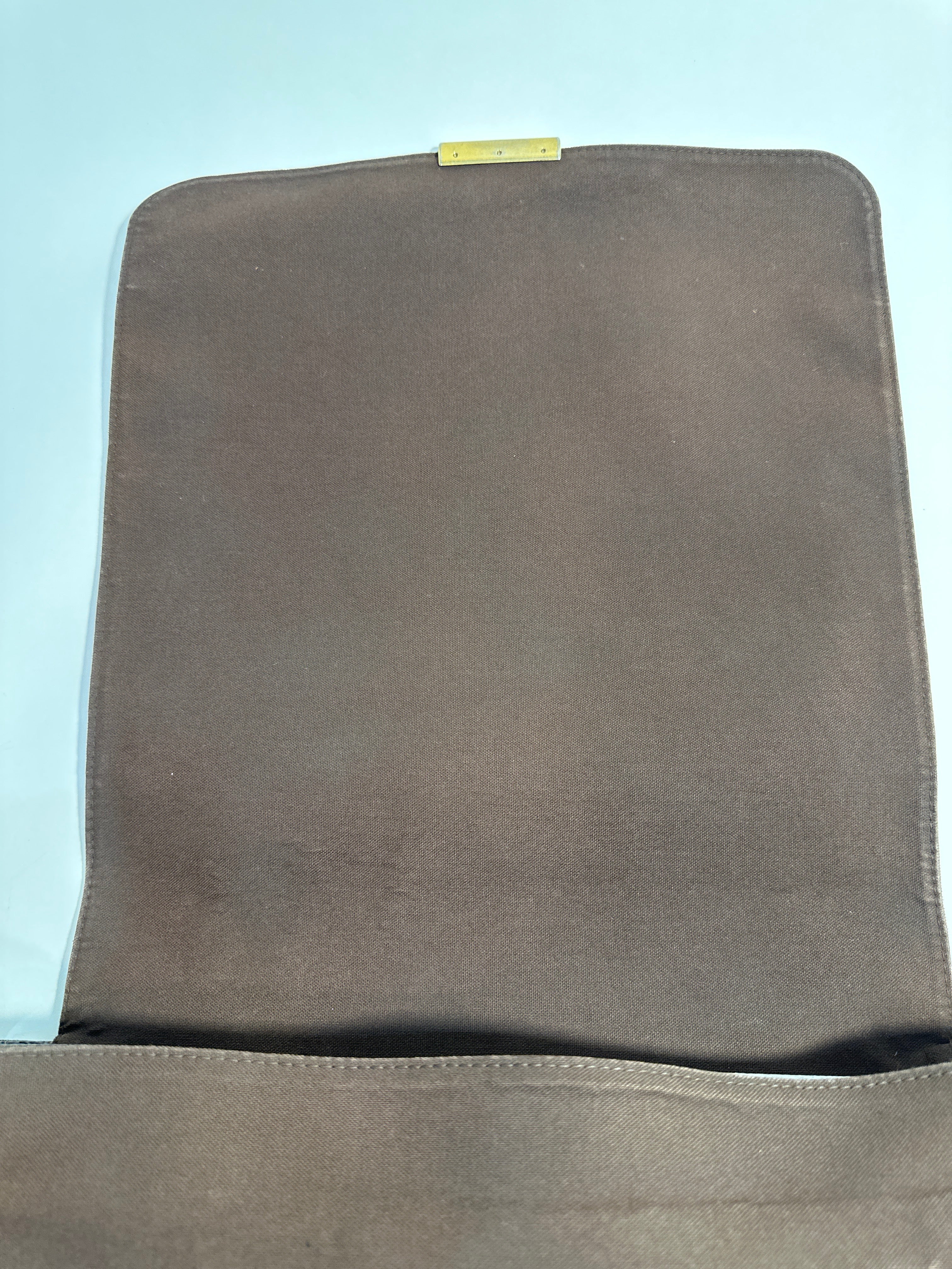 Louis Vuitton Damier Ebene Canvas and Leather Bastille Messenger