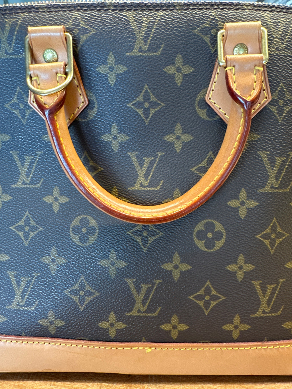 Vintage Louis Vuitton Alma with COA 2000