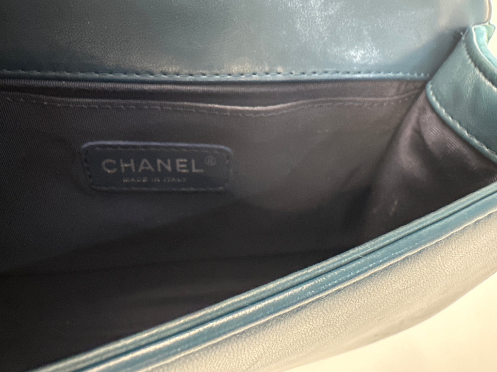 CHANEL Teal Velvet And Quilted Plaid Tweed Paris-Edinburgh Medium Boy Bag