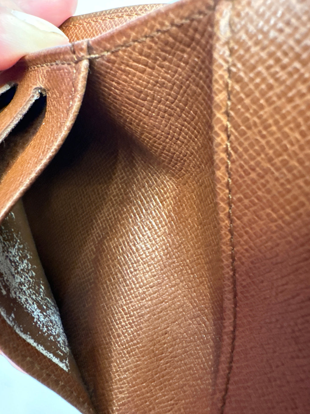 Vintage Louis Vuitton Monogram Elise Wallet