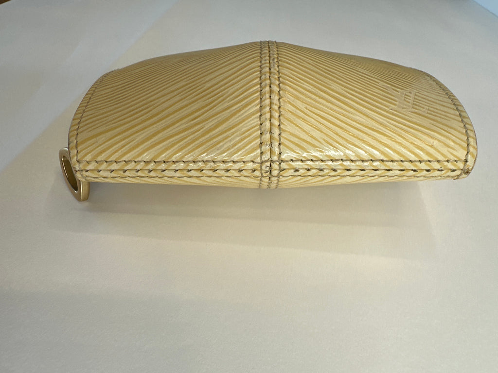 Vintage Louis Vuitton epi leather wallet