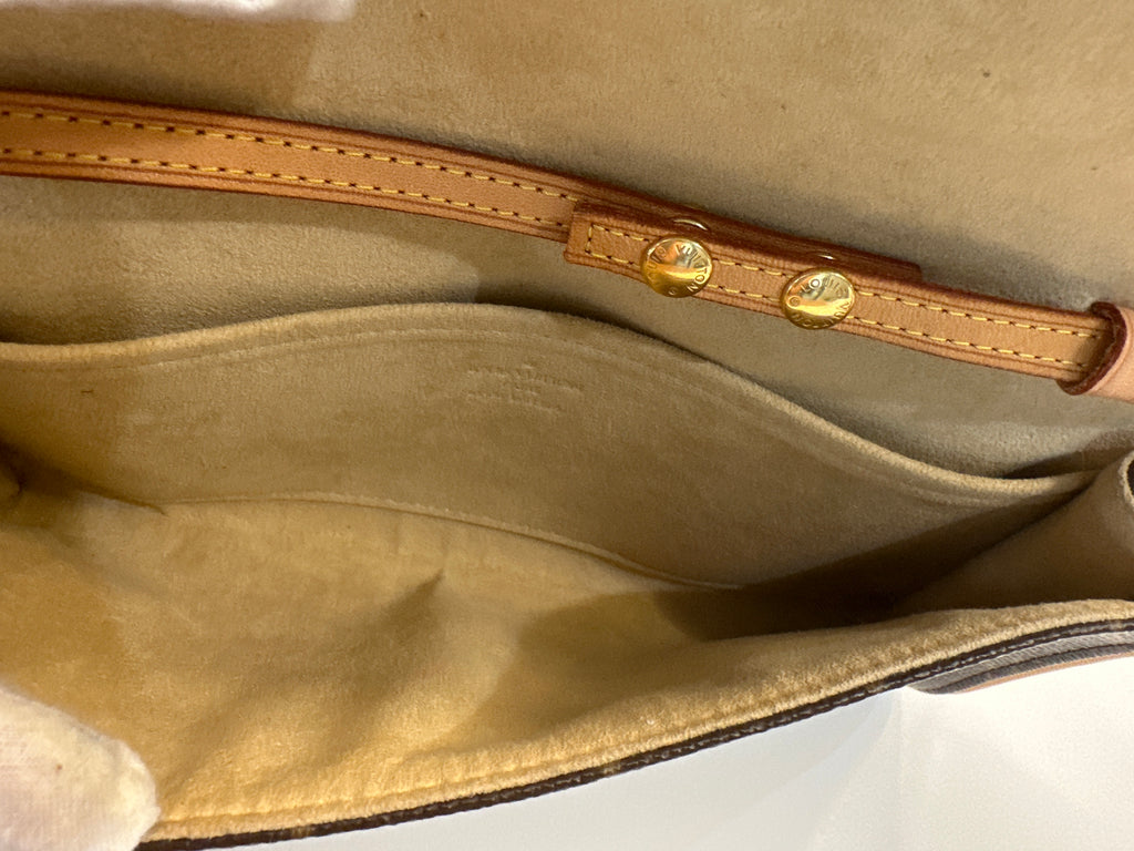 Vintage Louis Vuitton Monogram Pochette Twin 2000