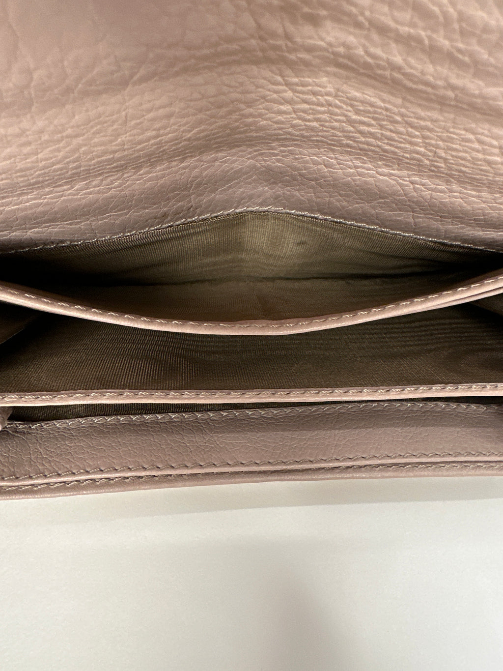 Chloé Taupe Snap Bow Leather Long Wallet