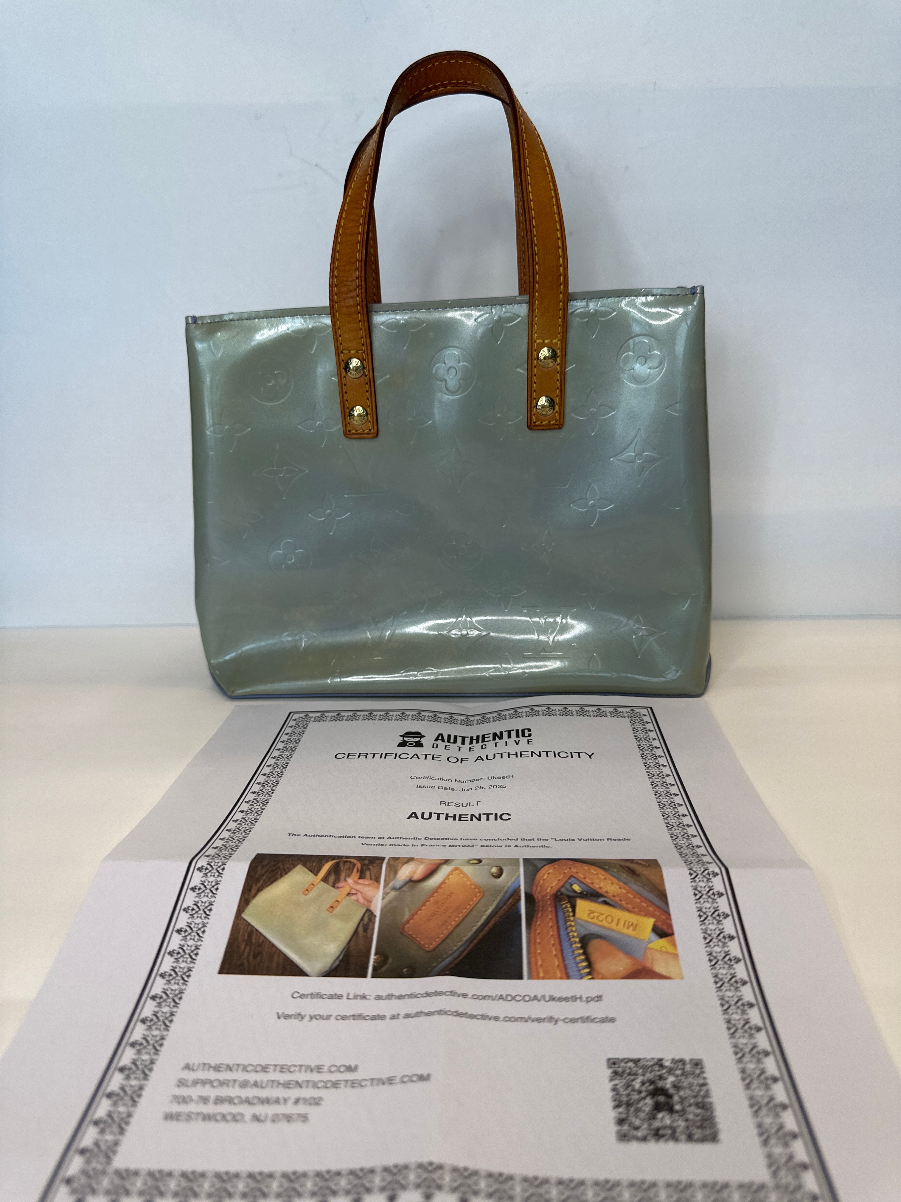 Vintage Louis Vuitton Reade Vernis with COA