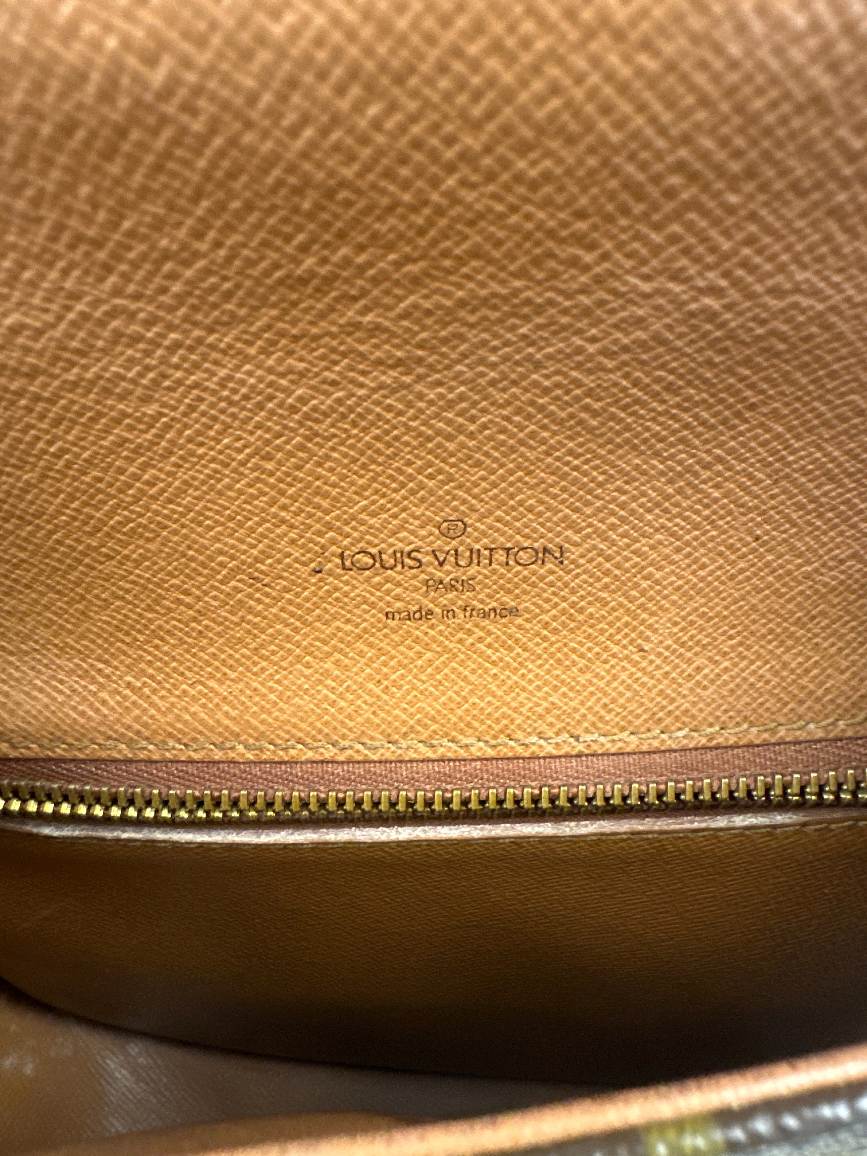 Vintage Louis Vuitton Saint cloud vintage cloth crossbody bag 2006