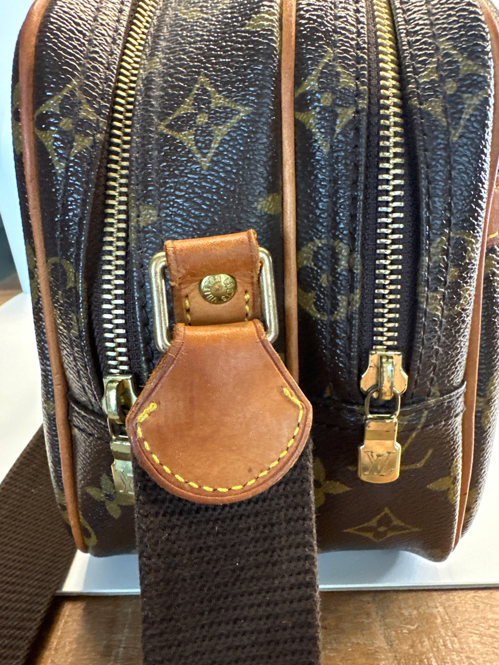 Vintage Louis Vuitton Reporter PM with COA