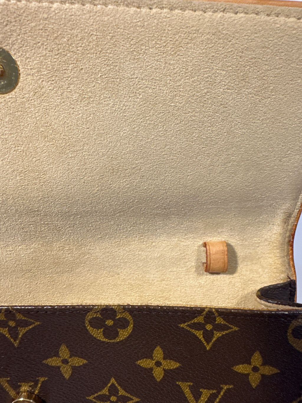 Vintage LOUIS VUITTON Monogram Pochette Twin GM with dust bag 2000