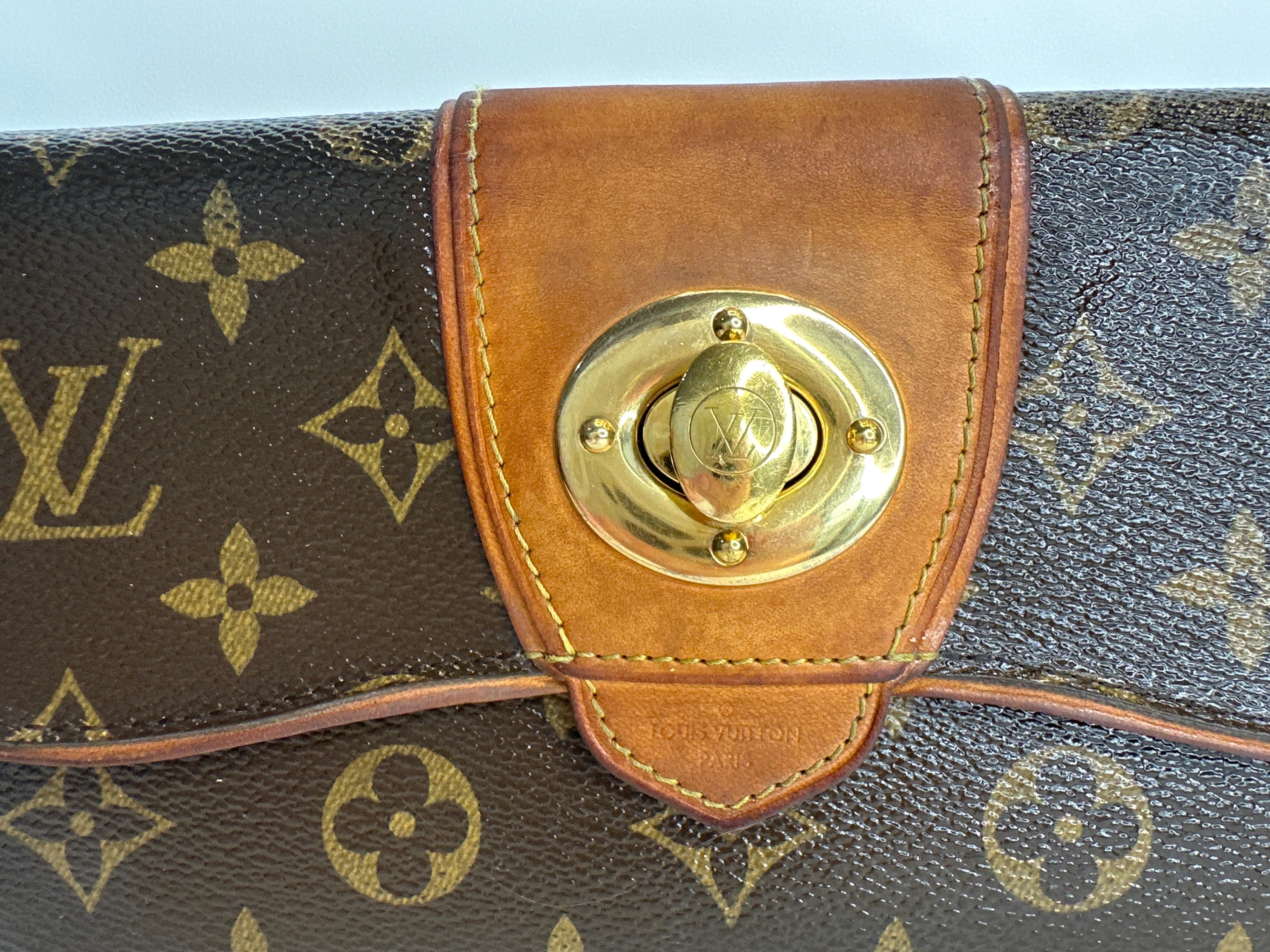 Vintage Louis Vuitton Monogram Canvas Boetie Wallet