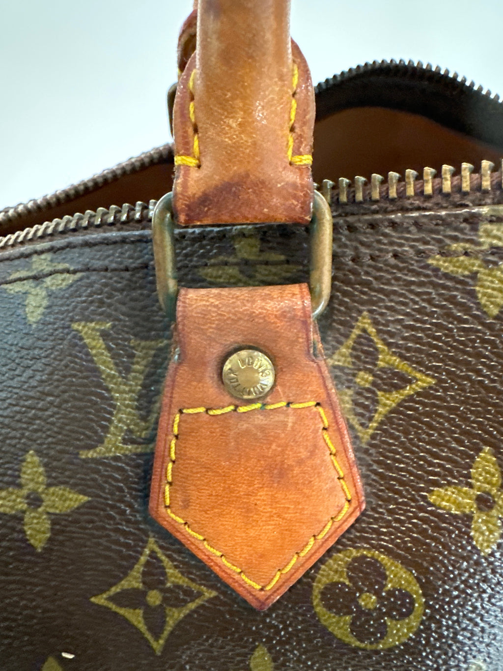 Vintage Louis Vuitton Speedy 40 with COA