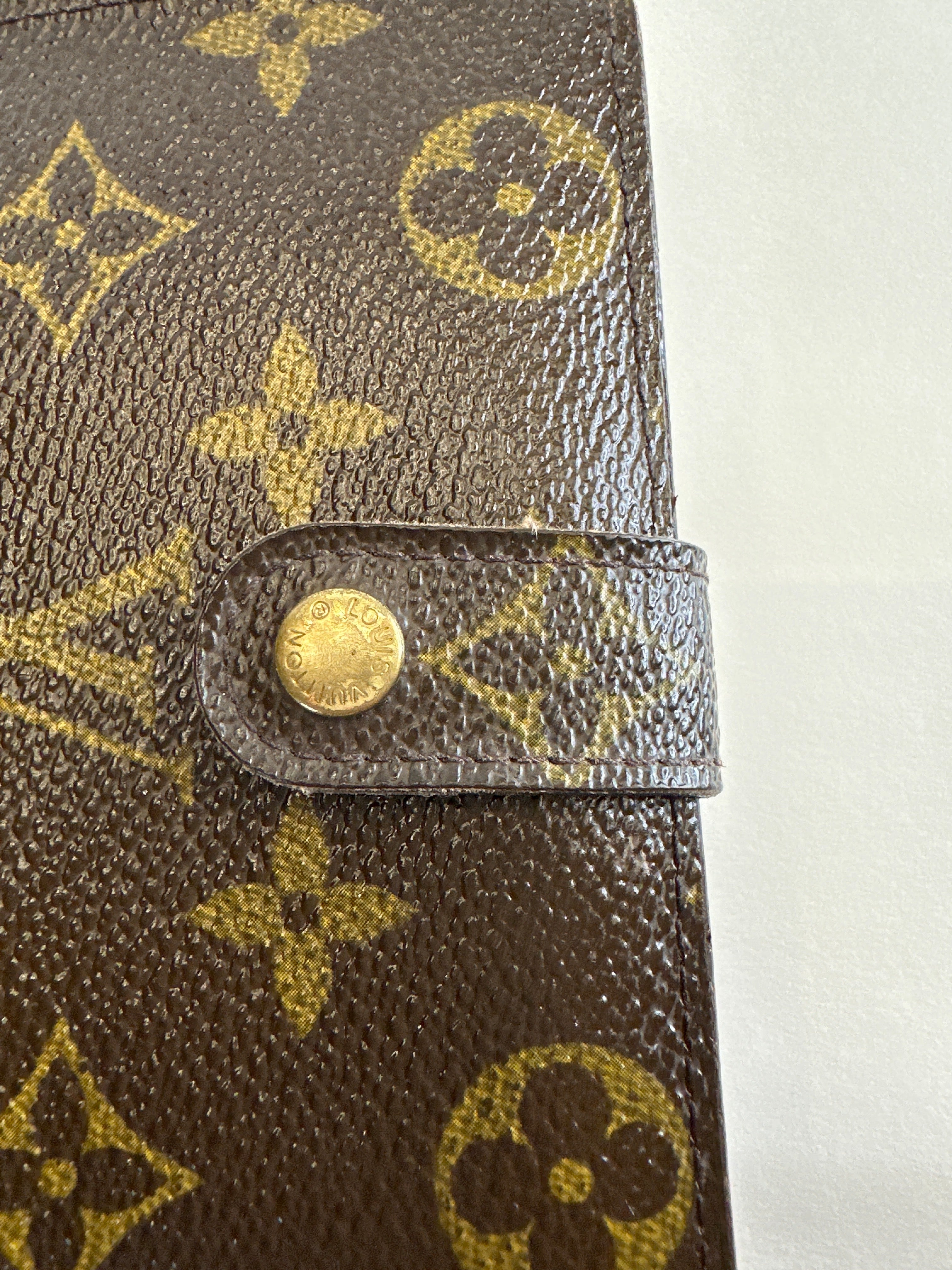 LOUIS VUITTON 
Monogram French Purse Wallet
